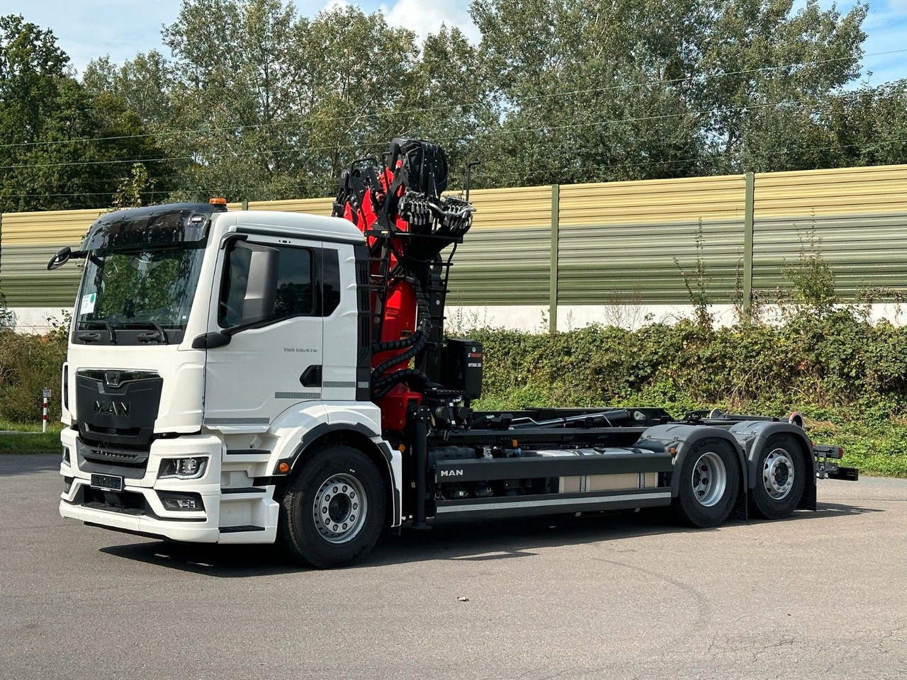 MAN TGS 26.470 6x2 Abrollkipper + Kran EPSILON - Hook lift, Truk derek: gambar 3 MAN TGS 26.470 6x2 Abrollkipper + Kran EPSILON - Hook lift, Truk derek: gambar 3