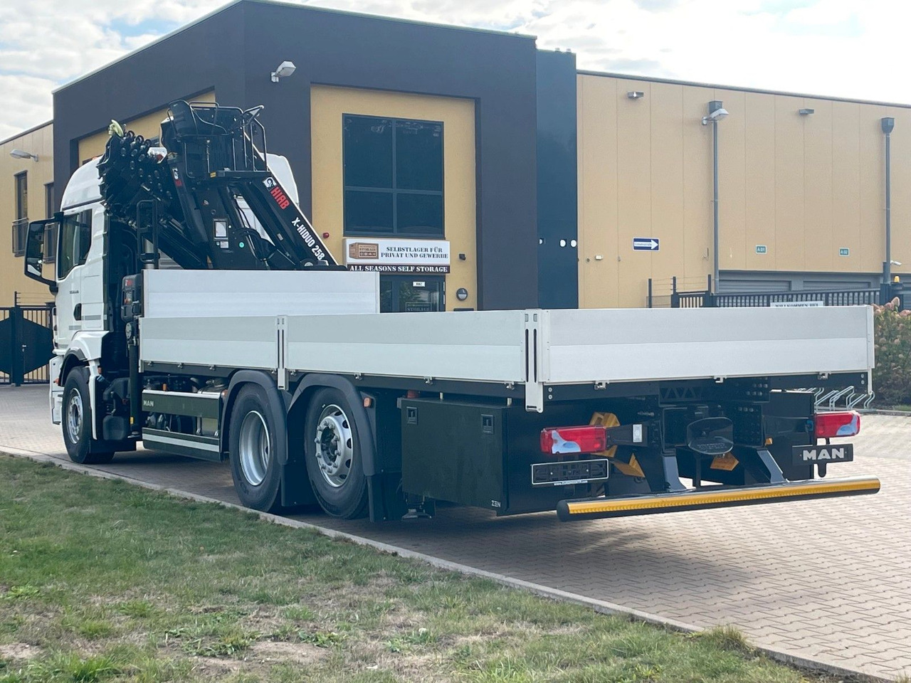 MAN TGS 26.480 /6X Hiab X-HIRRO 302 E-6 JIB 70x4 - Truk derek: gambar 4 MAN TGS 26.480 /6X Hiab X-HIRRO 302 E-6 JIB 70x4 - Truk derek: gambar 4