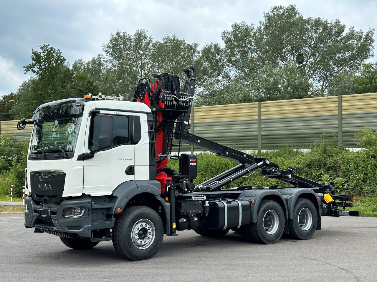 Hook lift, Truk derek MAN TGS 33.440 6x4 Epsilon 170Z MultiLift 20s56: gambar 13