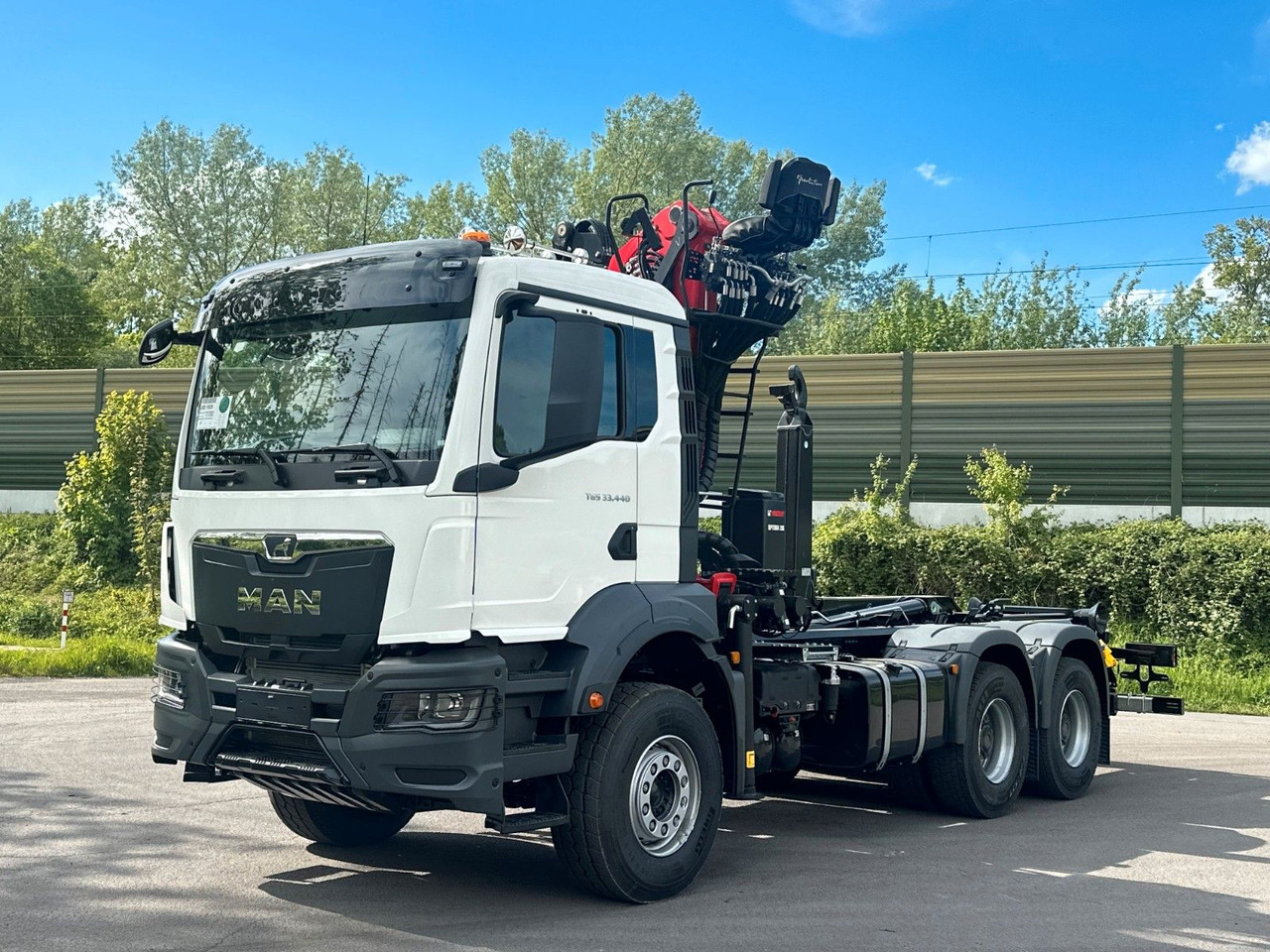 MAN TGS 33.440 6x4 Epsilon 170Z MultiLift 20s56 - Hook lift, Truk derek: gambar 2 MAN TGS 33.440 6x4 Epsilon 170Z MultiLift 20s56 - Hook lift, Truk derek: gambar 2
