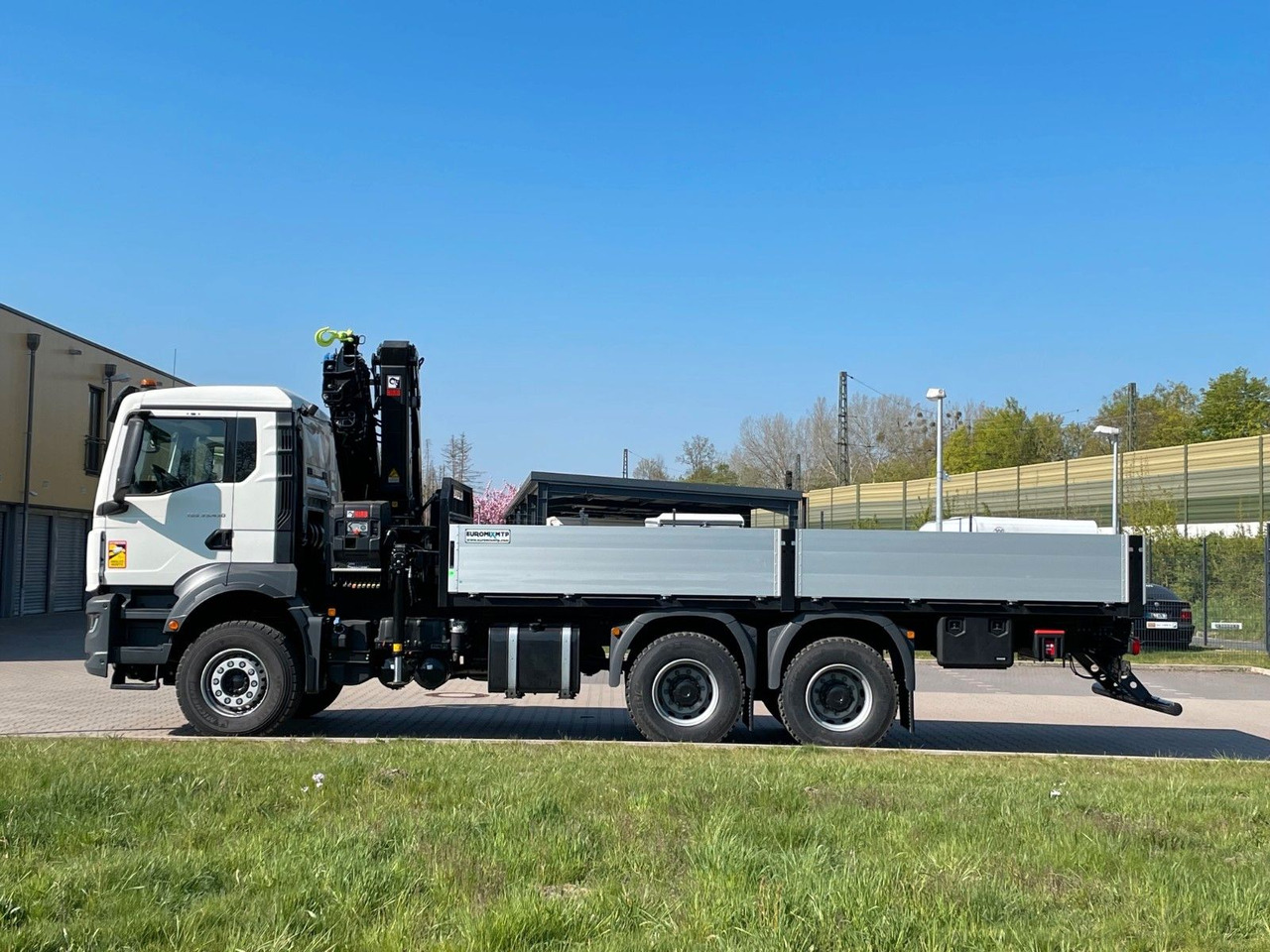 MAN TGS 33.440 6x4 HIAB 228-6 - Truk derek: gambar 5 MAN TGS 33.440 6x4 HIAB 228-6 - Truk derek: gambar 5