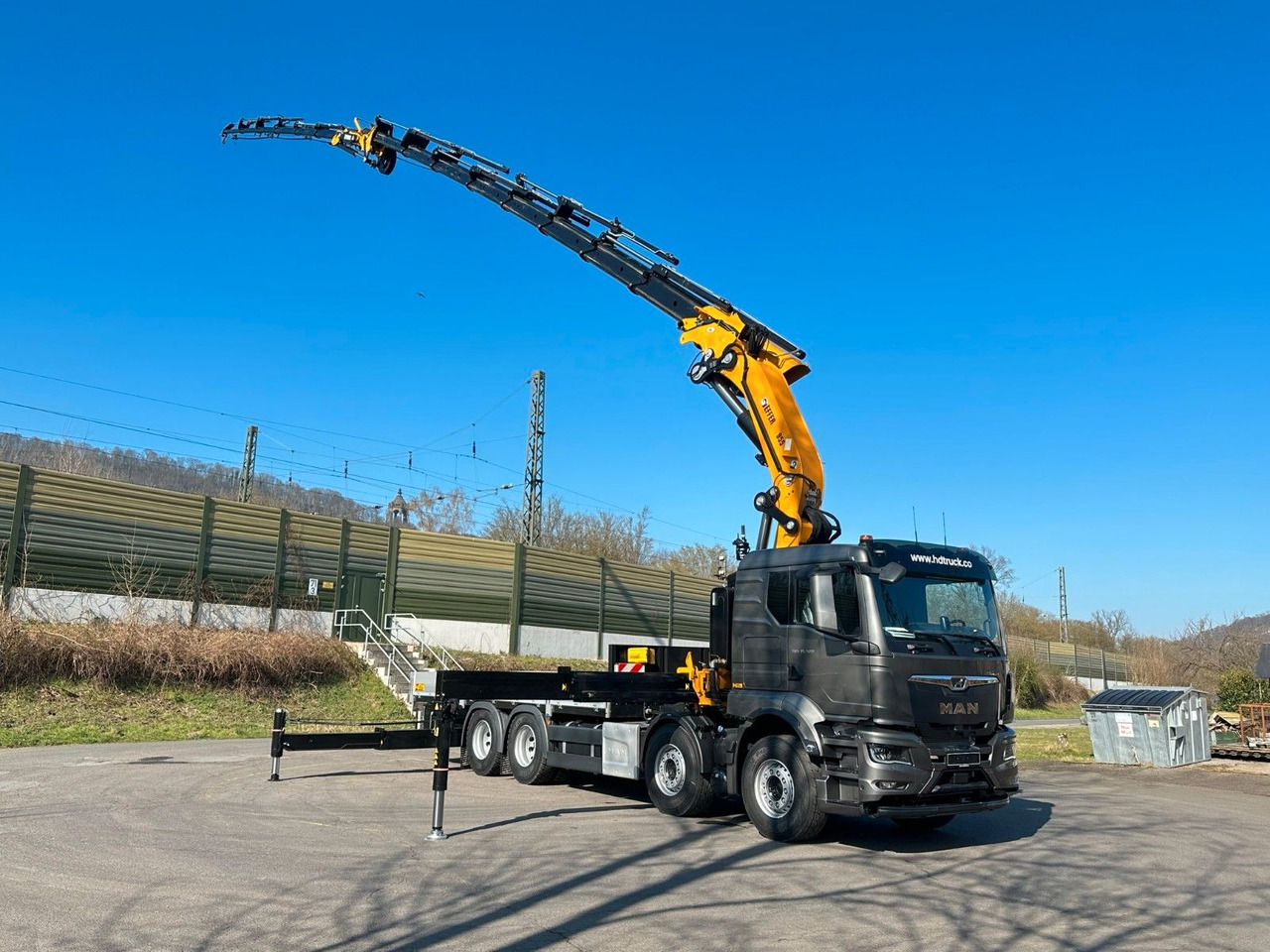 MAN TGS 35.520 8X4 TG 3 EFFER 955-8s +Jib 6sAUTOKRAN - Truk derek: gambar 2 MAN TGS 35.520 8X4 TG 3 EFFER 955-8s +Jib 6sAUTOKRAN - Truk derek: gambar 2
