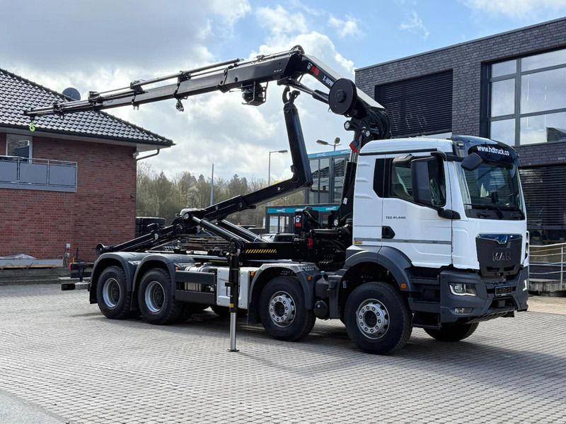 MAN TGS 41.440 MAN TGS 41.440 8x4 Abrollkipper + Kran HIAB 302-5 - Hook lift, Truk derek: gambar 5 MAN TGS 41.440 MAN TGS 41.440 8x4 Abrollkipper + Kran HIAB 302-5 - Hook lift, Truk derek: gambar 5