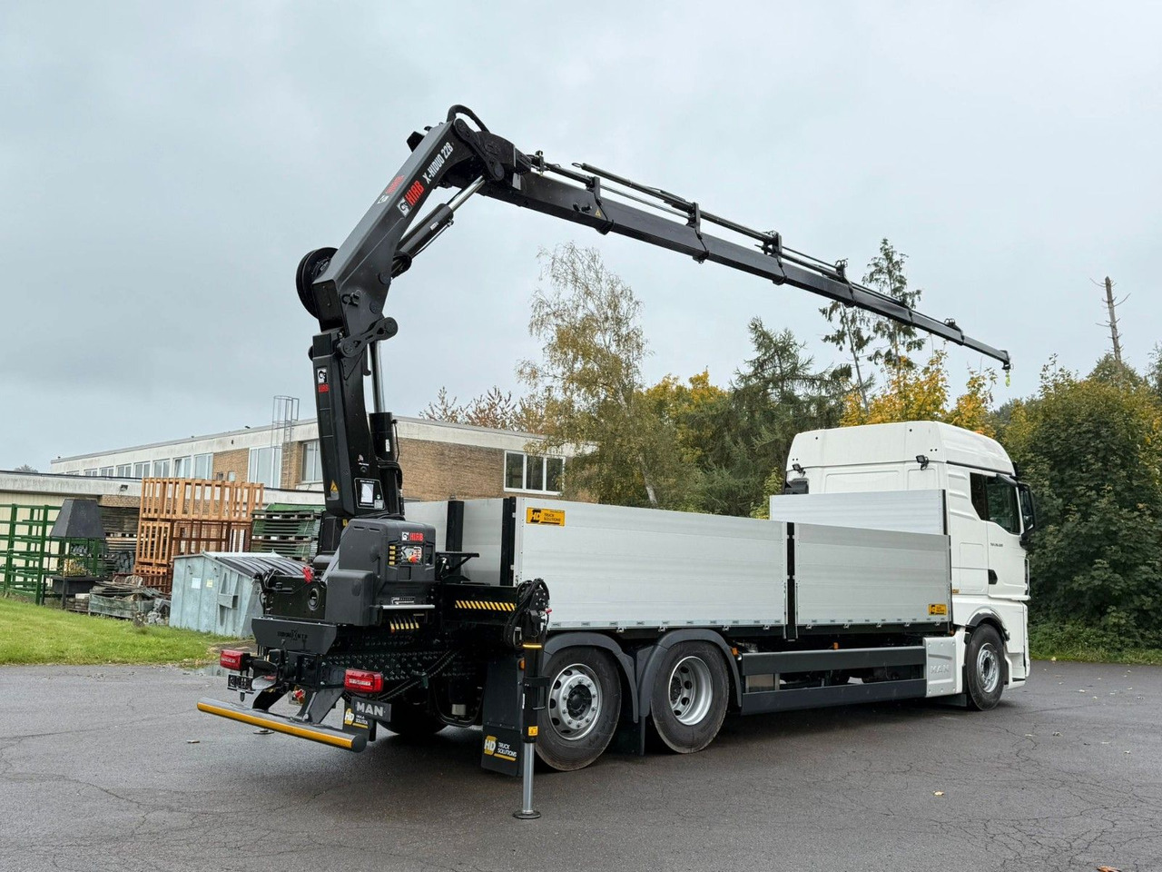 MAN TGX 26.520 6x2 Hiab 228-6 Kran - Truk derek: gambar 4 MAN TGX 26.520 6x2 Hiab 228-6 Kran - Truk derek: gambar 4