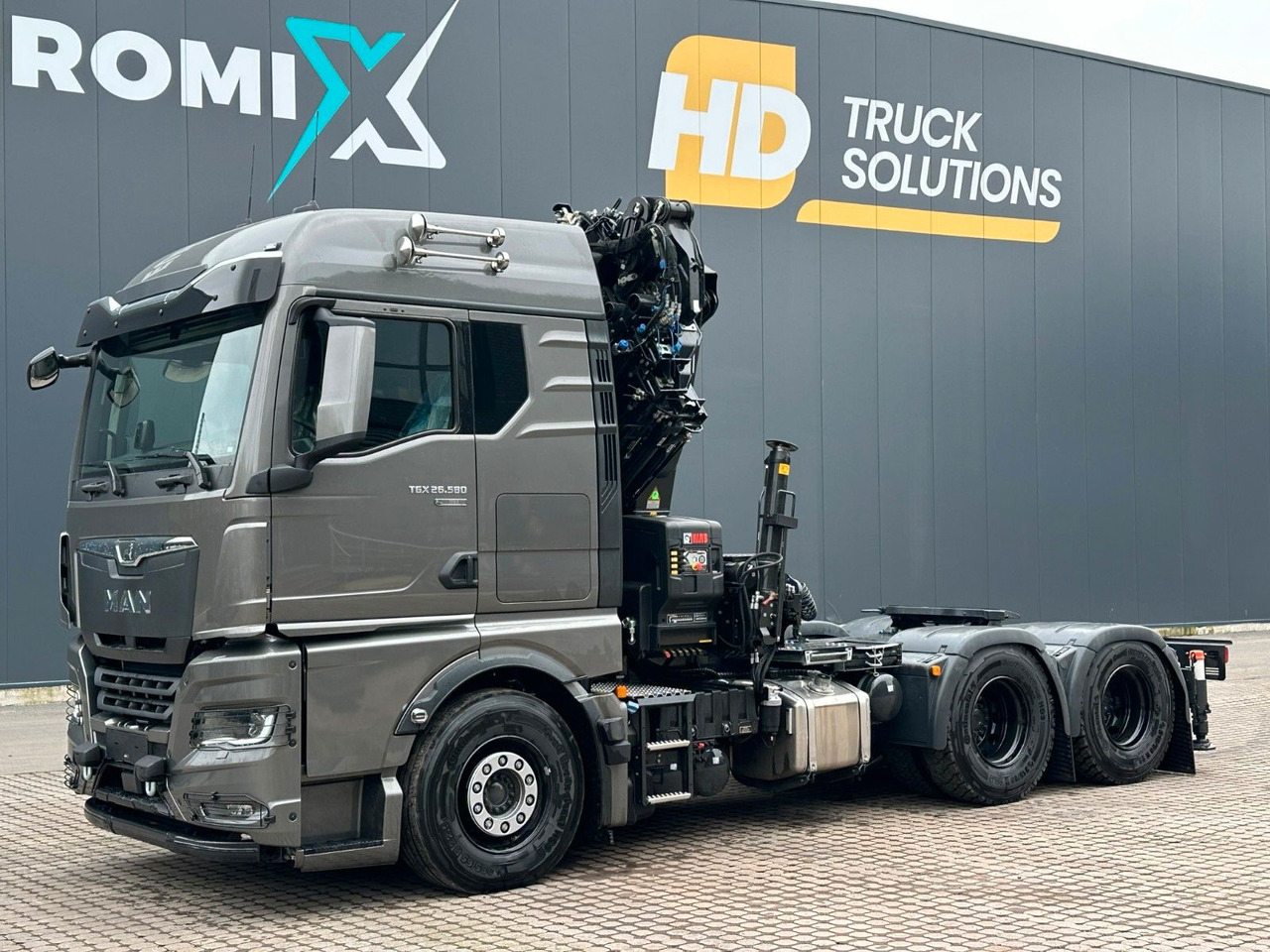MAN TGX 26.580 6x4 Kran Hiab 302-6 + Jib-4 - Tractor head: gambar 3 MAN TGX 26.580 6x4 Kran Hiab 302-6 + Jib-4 - Tractor head: gambar 3