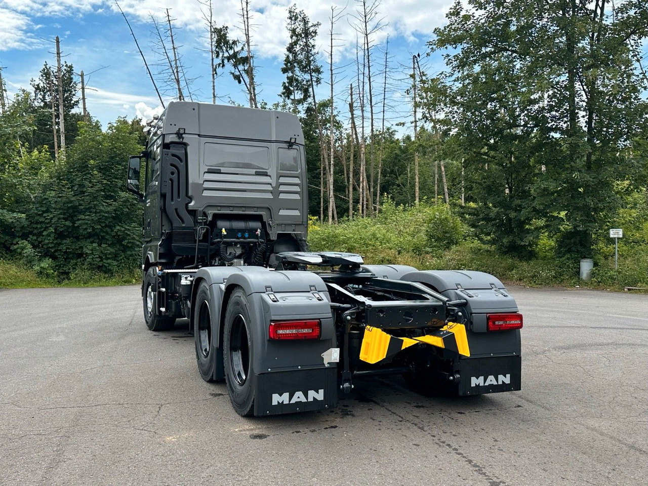 MAN TGX 26.580 6x4 Retarder - Tractor head: gambar 3 MAN TGX 26.580 6x4 Retarder - Tractor head: gambar 3