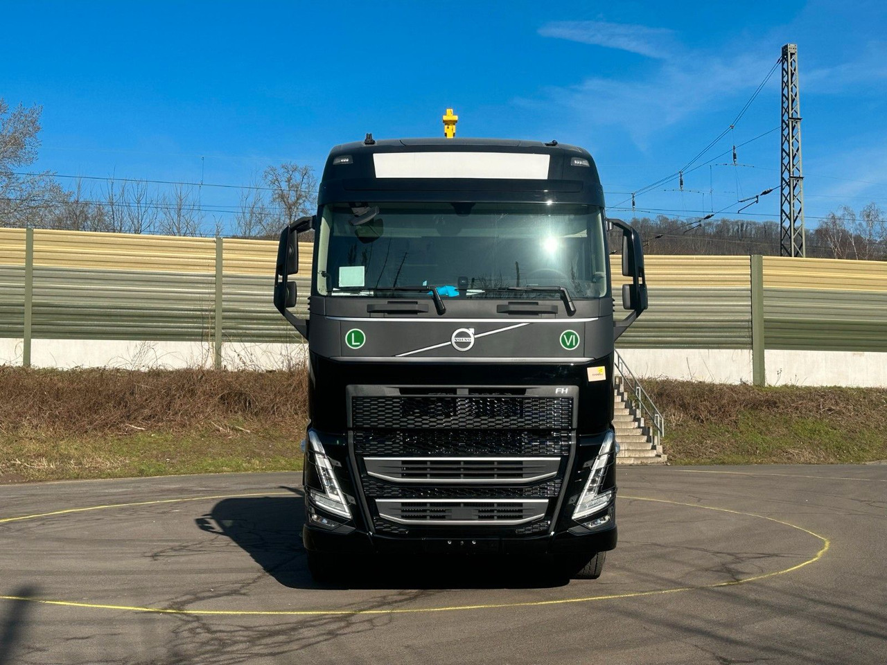 Volvo FH 540 6x4 Abrollkipper Hyva 20-60 - Hook lift, Truk derek: gambar 2 Volvo FH 540 6x4 Abrollkipper Hyva 20-60 - Hook lift, Truk derek: gambar 2