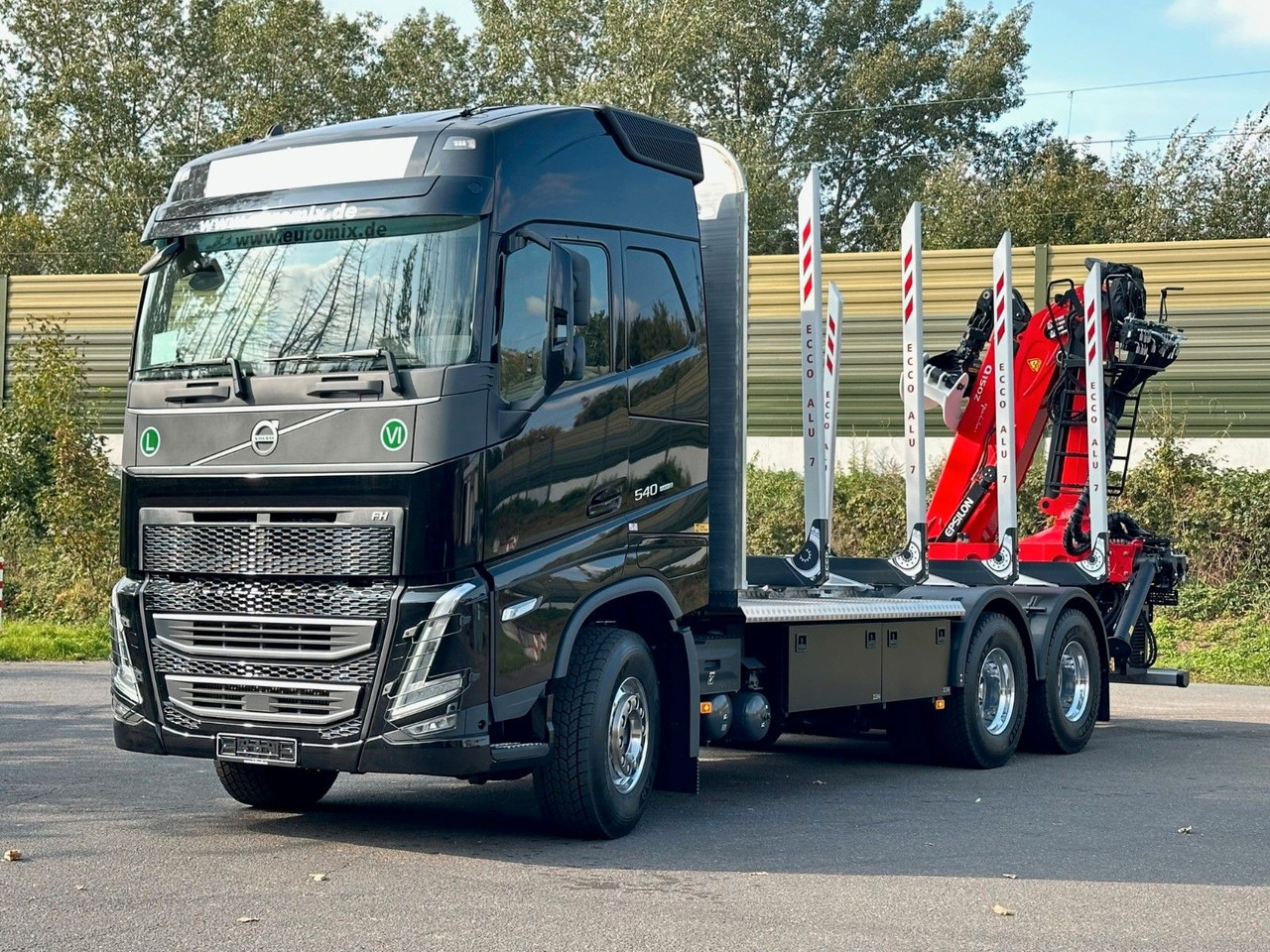 Volvo FH 540 6x4 LogLift EPSILON - Truk logging, Truk derek: gambar 2 Volvo FH 540 6x4 LogLift EPSILON - Truk logging, Truk derek: gambar 2