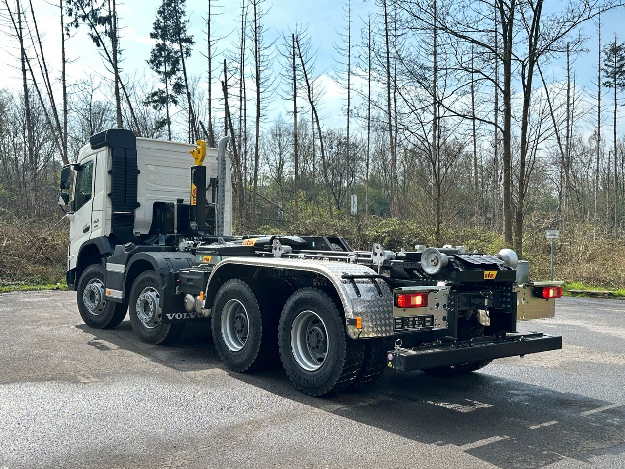 Volvo FMX 460 8x4 Hiab MultLift Abrollkipper Euro6e - Hook lift, Truk derek: gambar 4 Volvo FMX 460 8x4 Hiab MultLift Abrollkipper Euro6e - Hook lift, Truk derek: gambar 4