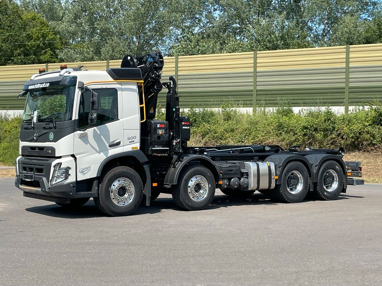 Volvo FMX 500 8x4 Abrollkipper + Kran Hiab 228-6 - Hook lift, Truk derek: gambar 3 Volvo FMX 500 8x4 Abrollkipper + Kran Hiab 228-6 - Hook lift, Truk derek: gambar 3
