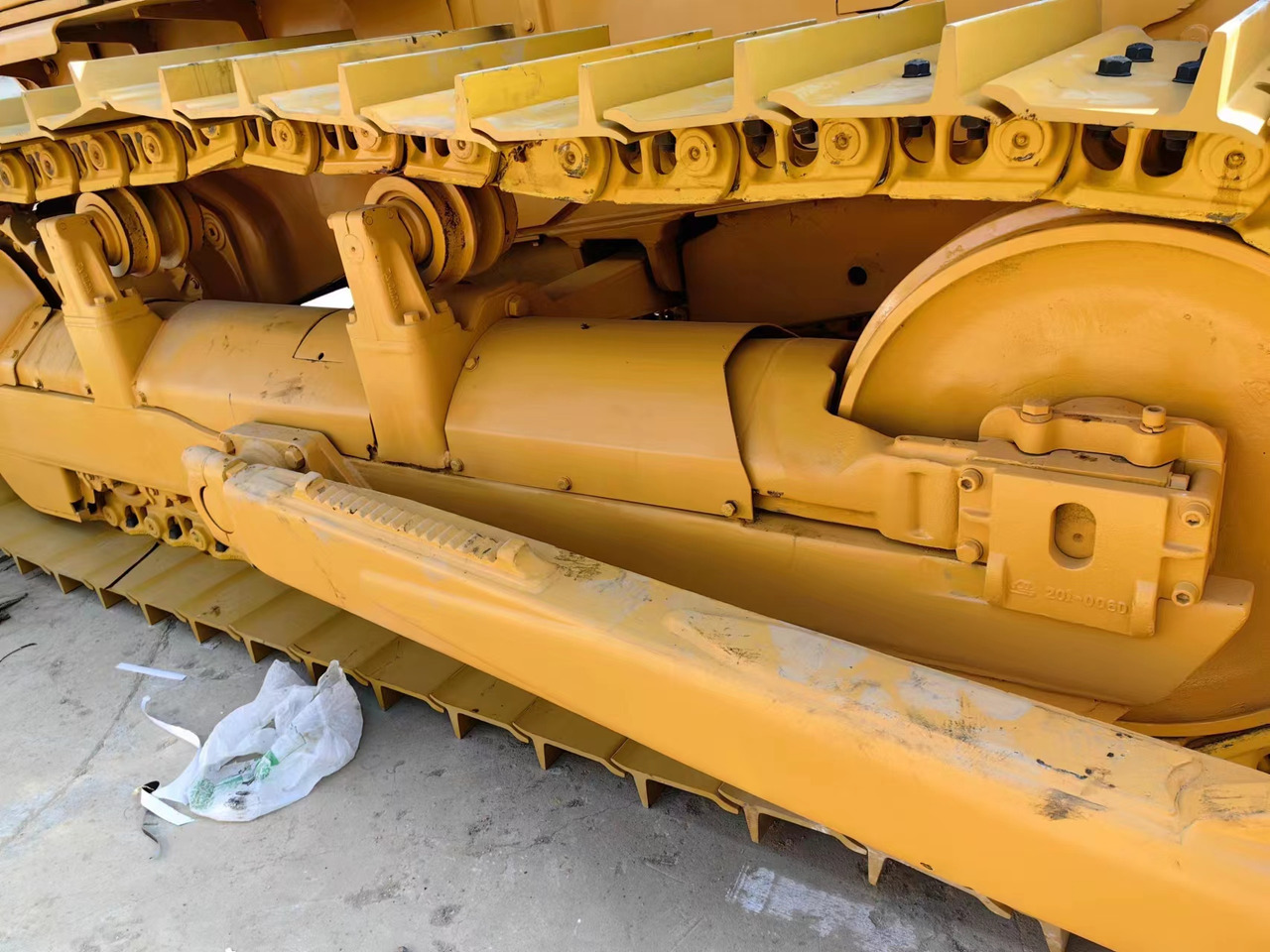 CATERPILLAR D6G2 - Bulldozer: gambar 1 CATERPILLAR D6G2 - Bulldozer: gambar 1