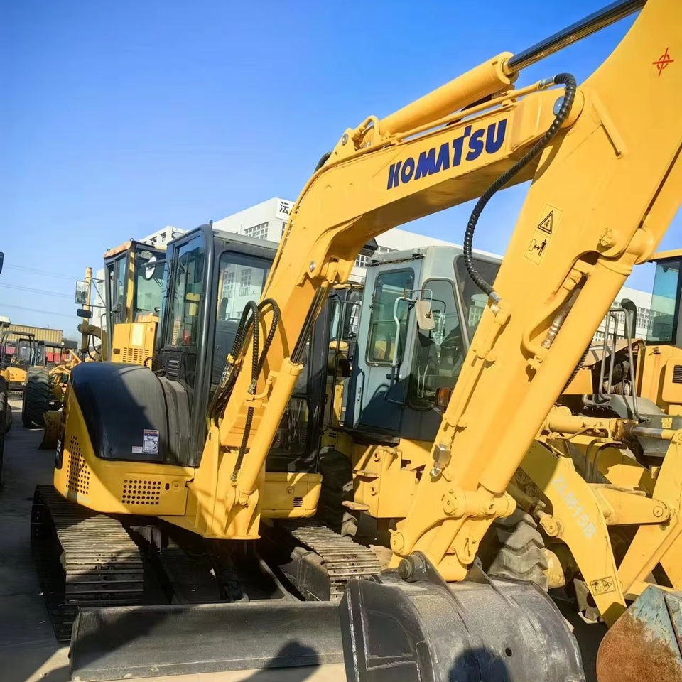 High Quality Mini Komatsu PC 55MR 5.5 Ton Earth-Moving Machine with Motor Engine Gearbox Gear in Stock - Ekskavator mini: gambar 1 High Quality Mini Komatsu PC 55MR 5.5 Ton Earth-Moving Machine with Motor Engine Gearbox Gear in Stock - Ekskavator mini: gambar 1