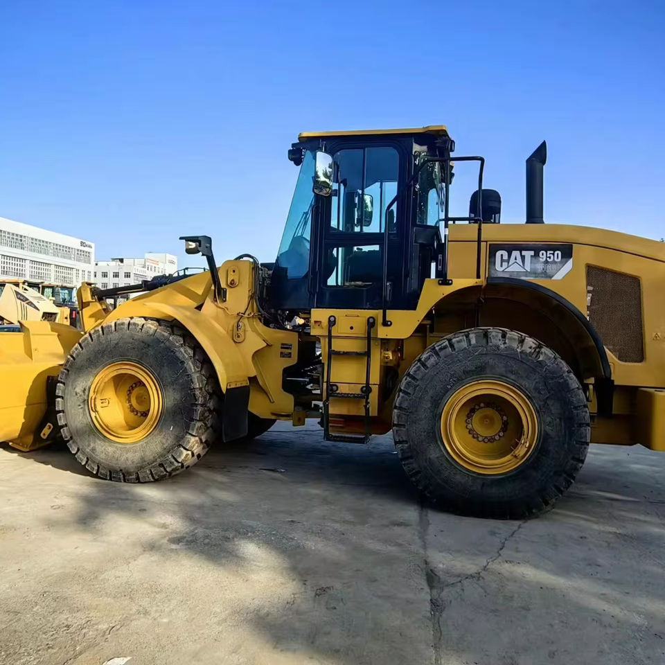 Original CAT Used CAT 950GC Wheel Loader Caterpillar 950GC CAT Loader Low Service Time - Wheel loader: gambar 1 Original CAT Used CAT 950GC Wheel Loader Caterpillar 950GC CAT Loader Low Service Time - Wheel loader: gambar 1