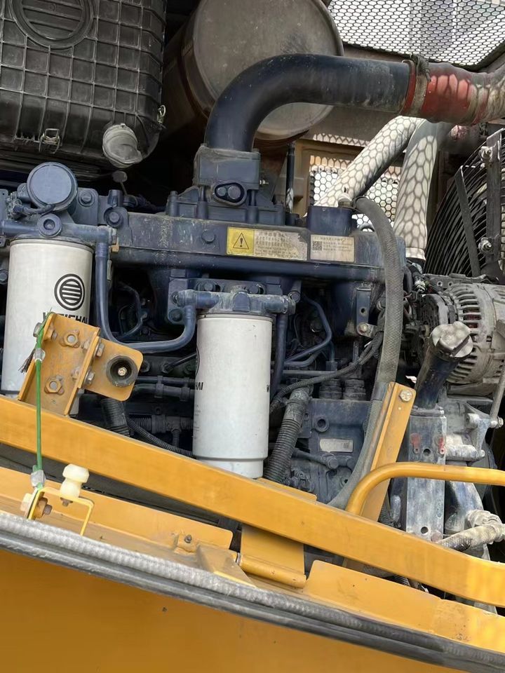 USED SEM 5 TON Mini Loader 656D/656F Front Loader Wheel Backhoe with 655D Engine Bucket Attachments Highly Rated Sale - Wheel loader: gambar 3 USED SEM 5 TON Mini Loader 656D/656F Front Loader Wheel Backhoe with 655D Engine Bucket Attachments Highly Rated Sale - Wheel loader: gambar 3