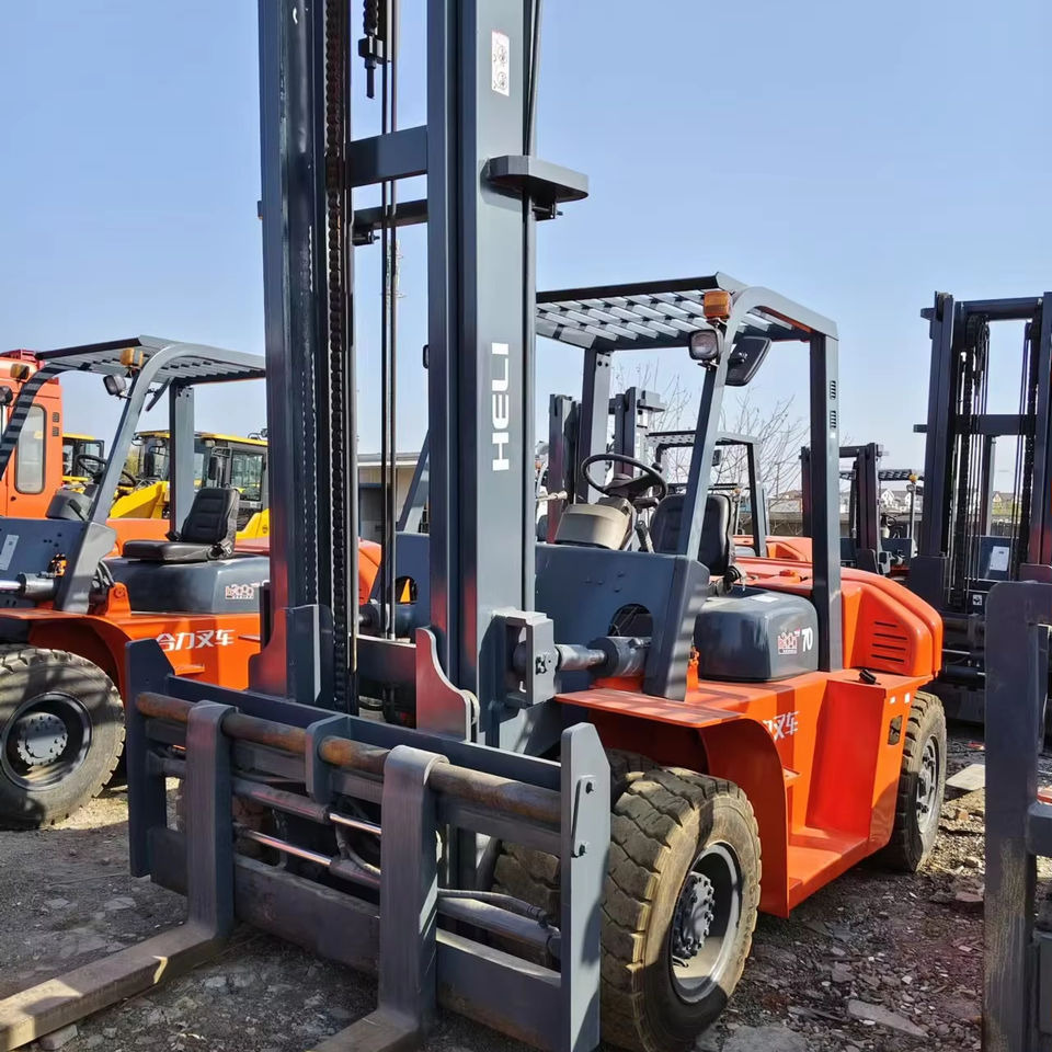 Used Heli 7-Ton Forklift with 4.5m Mast Height - Forklift: gambar 1 Used Heli 7-Ton Forklift with 4.5m Mast Height - Forklift: gambar 1