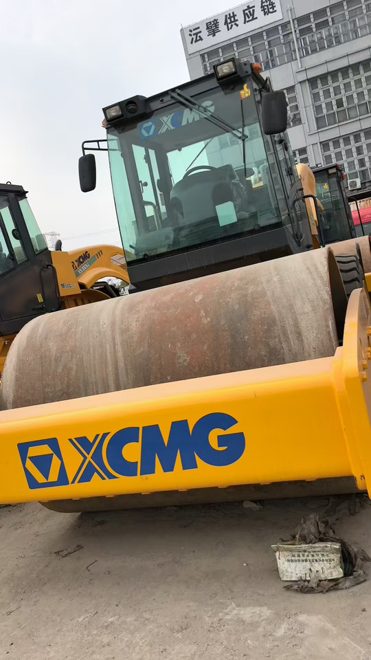 XCMG XS163J - Pemadat: gambar 1 XCMG XS163J - Pemadat: gambar 1