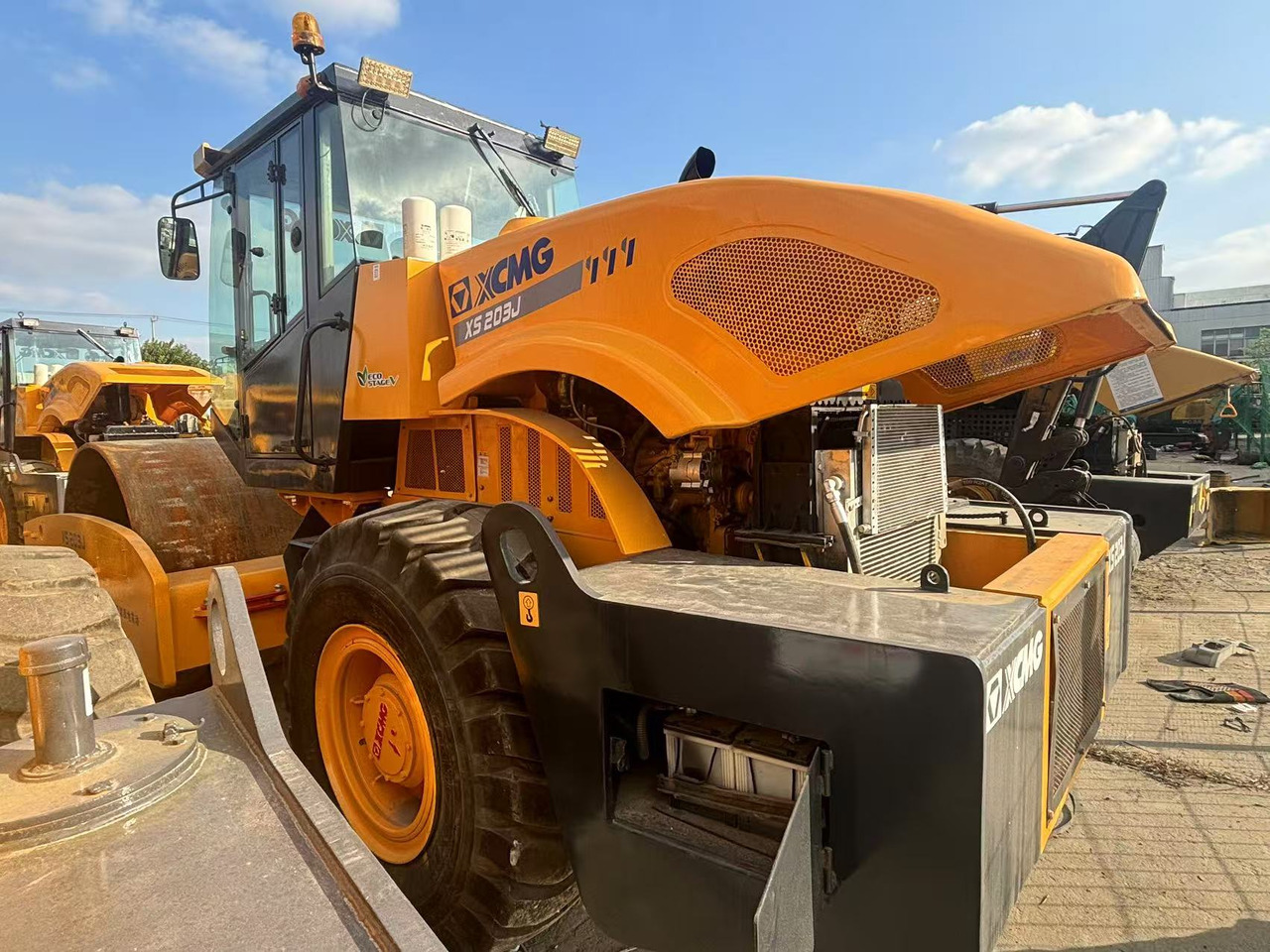 XCMG XS203J - Pemadat: gambar 4 XCMG XS203J - Pemadat: gambar 4