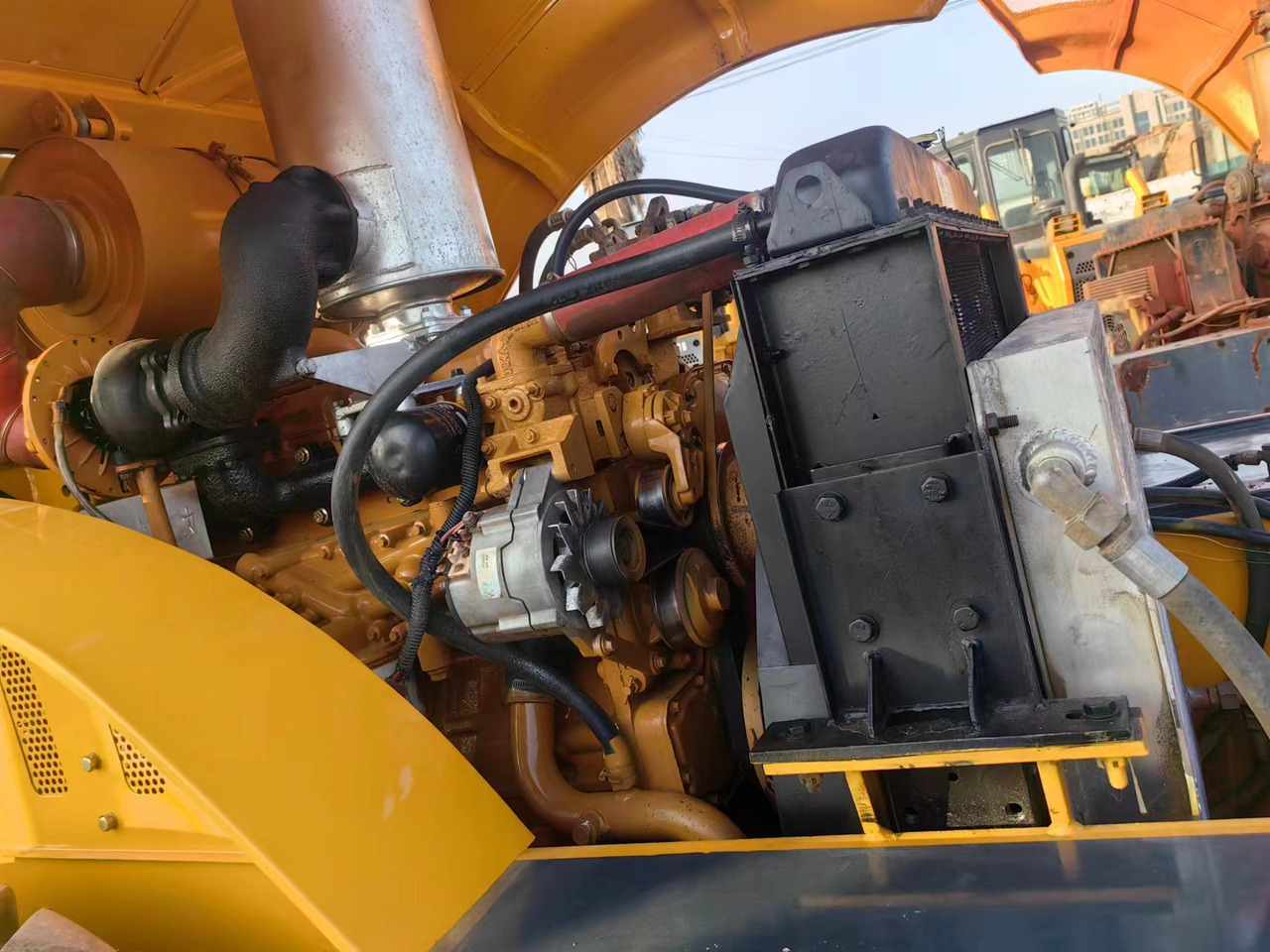 XCMG XS223J - Pemadat: gambar 4 XCMG XS223J - Pemadat: gambar 4