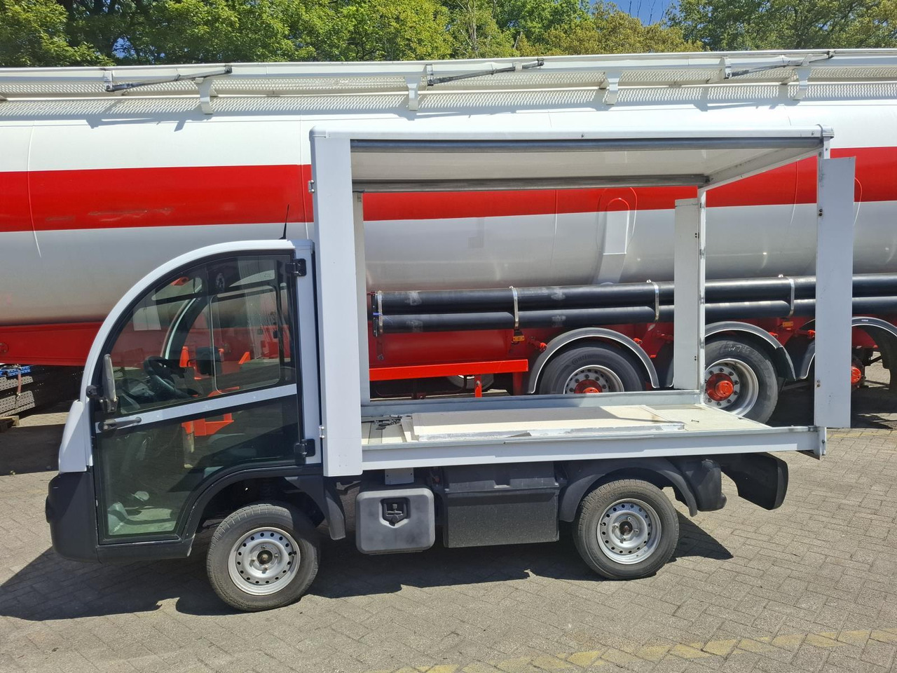 Aixam Mega E-Worker Elektrische Bakwagen RK-437-P - Kereta golf: gambar 4 Aixam Mega E-Worker Elektrische Bakwagen RK-437-P - Kereta golf: gambar 4