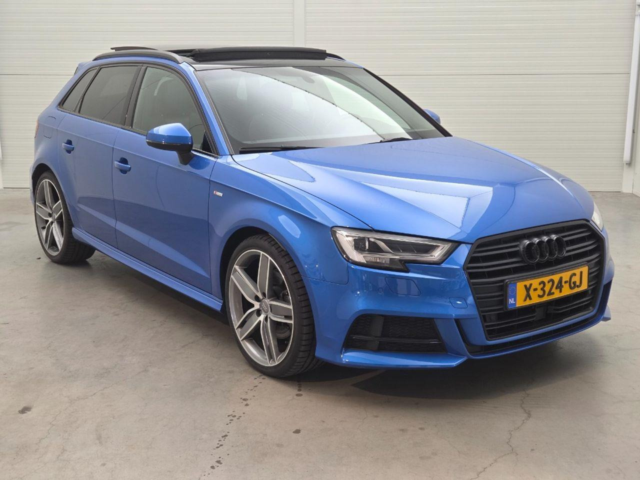 Audi A3 Sportback 1.5 TFSI CoD Design Pro Line Plus | 2018 | 51.939 km | Automaat | X324GJ | NAP: Geen oordeel - Hatchback: gambar 2 Audi A3 Sportback 1.5 TFSI CoD Design Pro Line Plus | 2018 | 51.939 km | Automaat | X324GJ | NAP: Geen oordeel - Hatchback: gambar 2