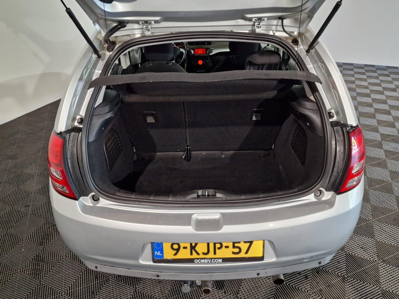 Citroen C3 1.6 Vti 9-KJP-57 193.593 km - Mobil: gambar 3 Citroen C3 1.6 Vti 9-KJP-57 193.593 km - Mobil: gambar 3
