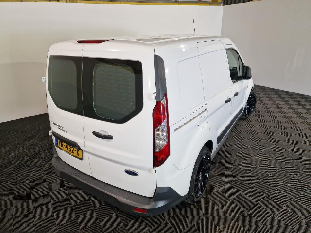 Ford Transit Connect 1.6 TDCI L1 Trend VR-432-K 127.791 km - Van kecil: gambar 4 Ford Transit Connect 1.6 TDCI L1 Trend VR-432-K 127.791 km - Van kecil: gambar 4