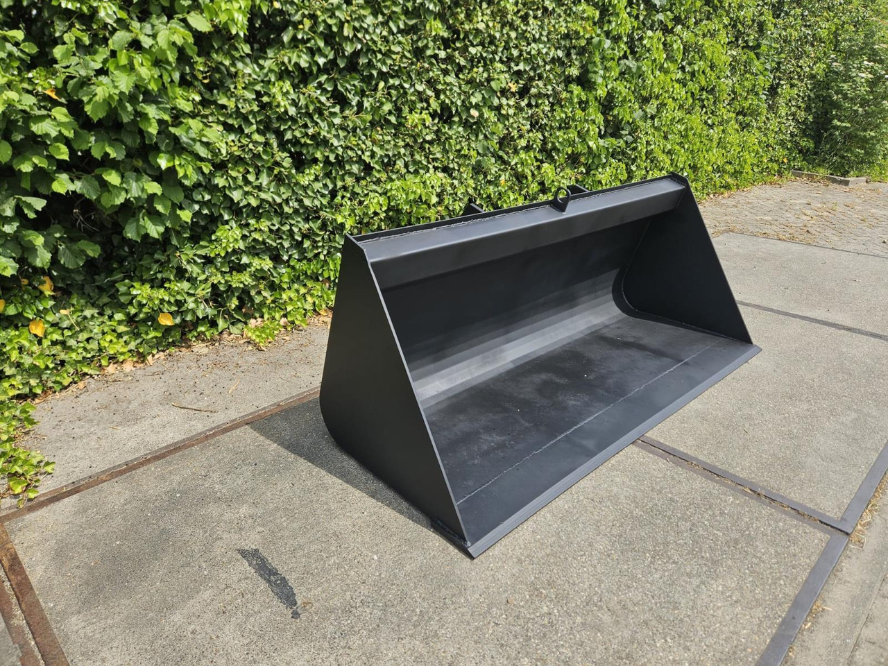 Grondbak t.b.v. Verreiker – Nieuw, Breedte 220 cm (1) - Ember loader: gambar 1 Grondbak t.b.v. Verreiker – Nieuw, Breedte 220 cm (1) - Ember loader: gambar 1