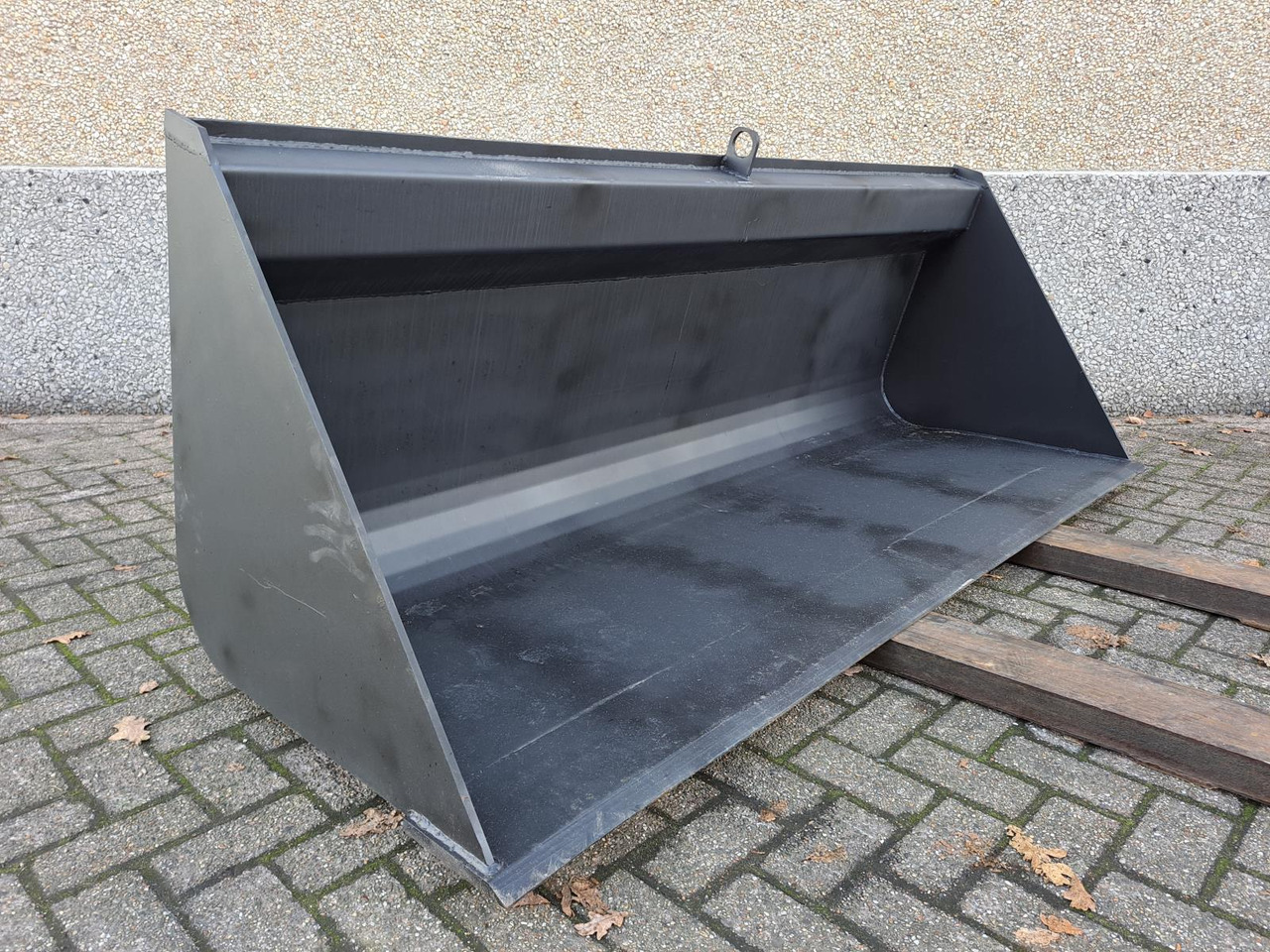 Grondbak t.b.v. Verreiker – Nieuw, Breedte 240 cm (1) - Ember loader: gambar 1 Grondbak t.b.v. Verreiker – Nieuw, Breedte 240 cm (1) - Ember loader: gambar 1
