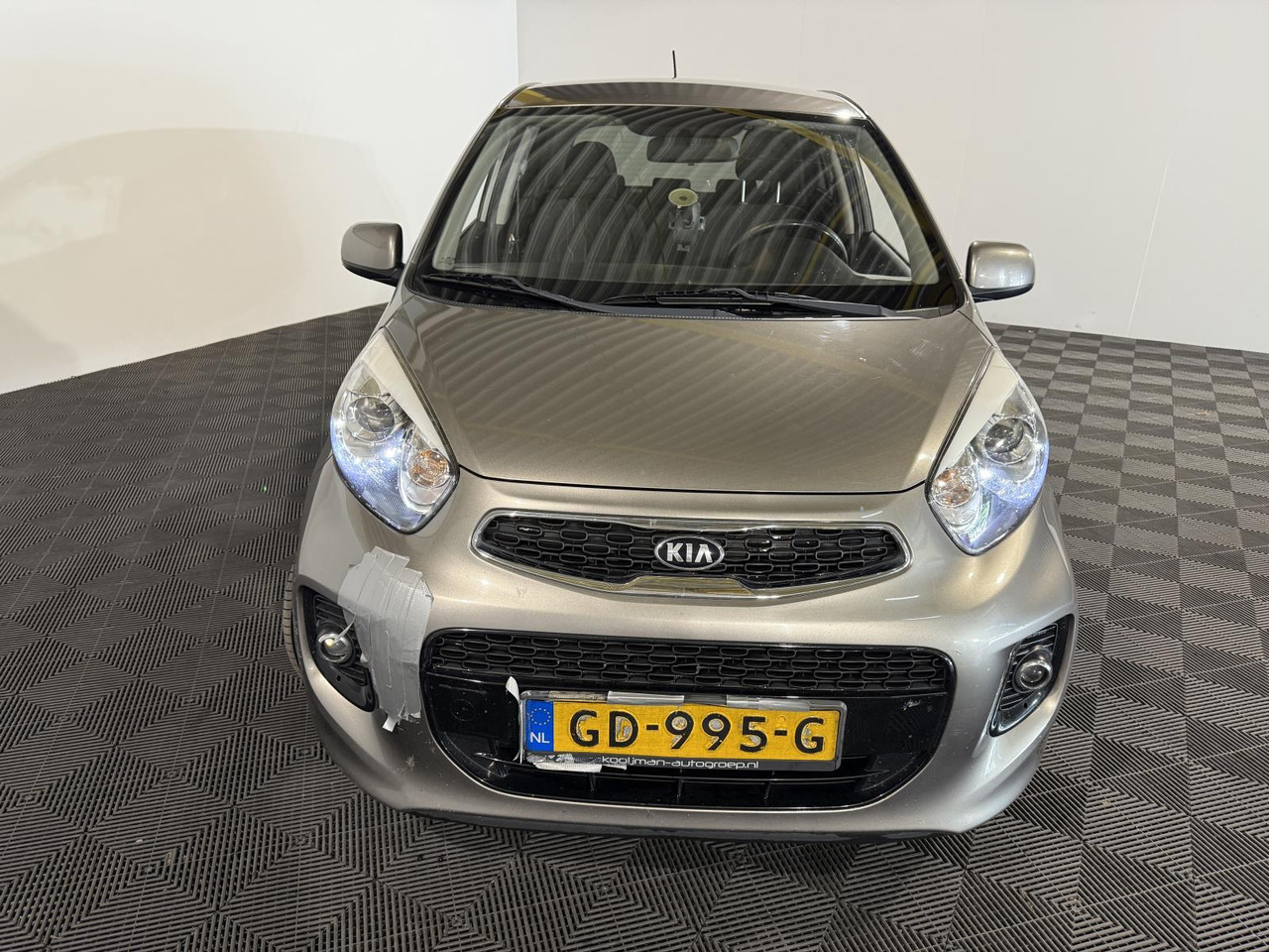 Kia Picanto 1.2 CVVT First Edition | 2015 | 187.806 km | GD-995-G - Hatchback: gambar 3 Kia Picanto 1.2 CVVT First Edition | 2015 | 187.806 km | GD-995-G - Hatchback: gambar 3