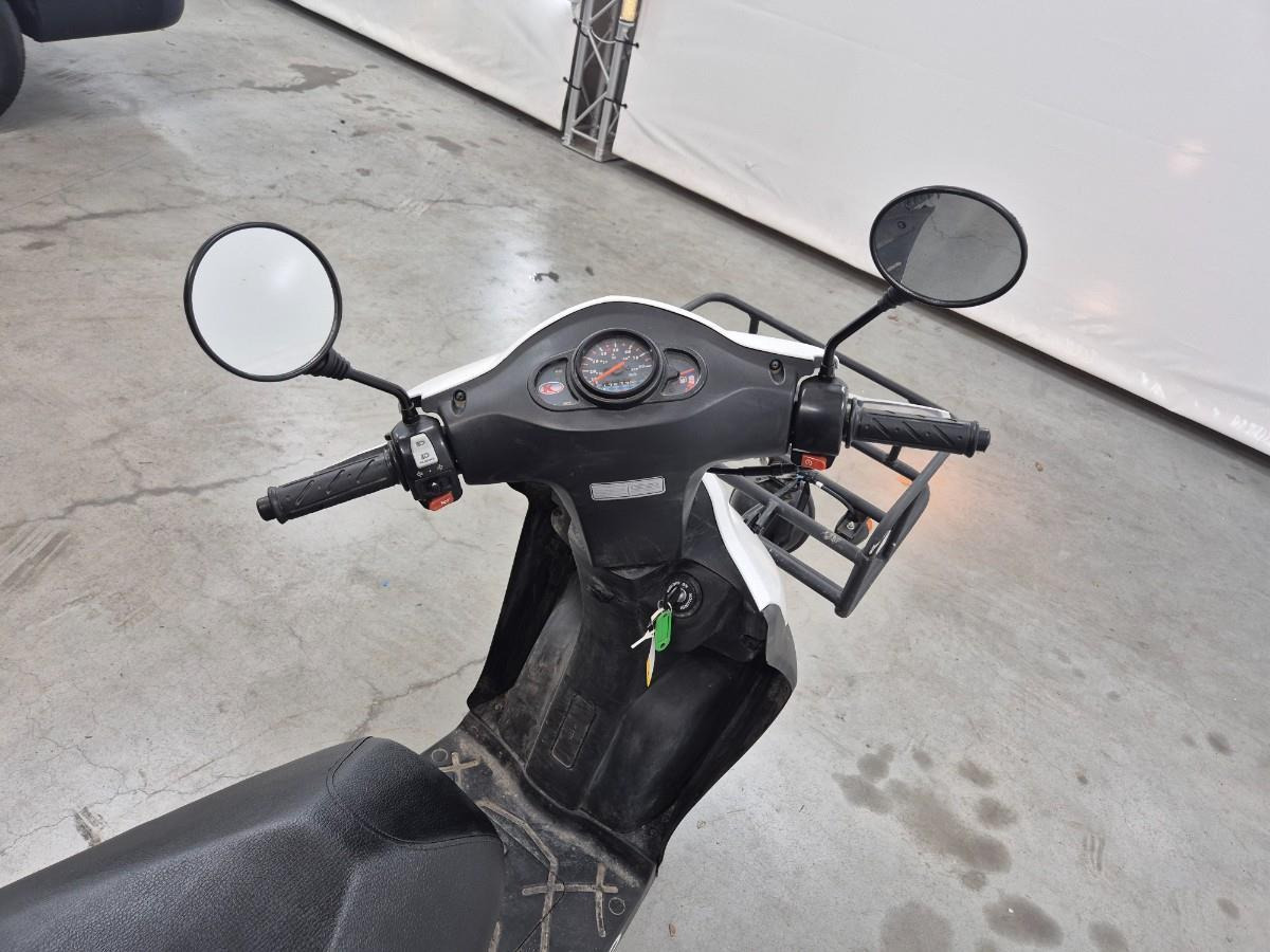 Kymco Agility Carry Bromscooter – 2022 - Sepeda motor: gambar 2 Kymco Agility Carry Bromscooter – 2022 - Sepeda motor: gambar 2