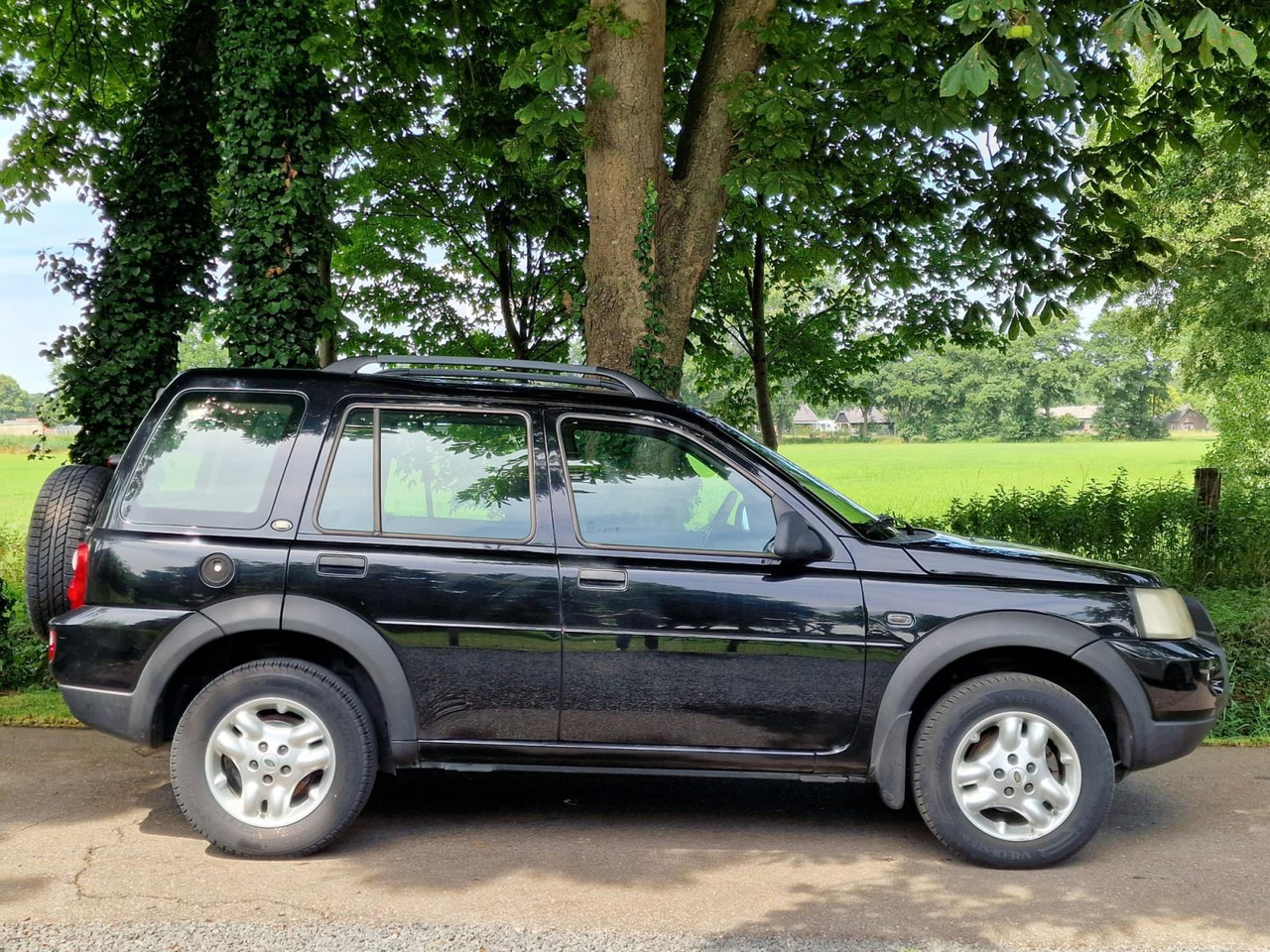 Land Rover Freelander 1.8 S Summit | 2006 | 171.472 km | 49-SJ-ST - Mobil: gambar 3 Land Rover Freelander 1.8 S Summit | 2006 | 171.472 km | 49-SJ-ST - Mobil: gambar 3