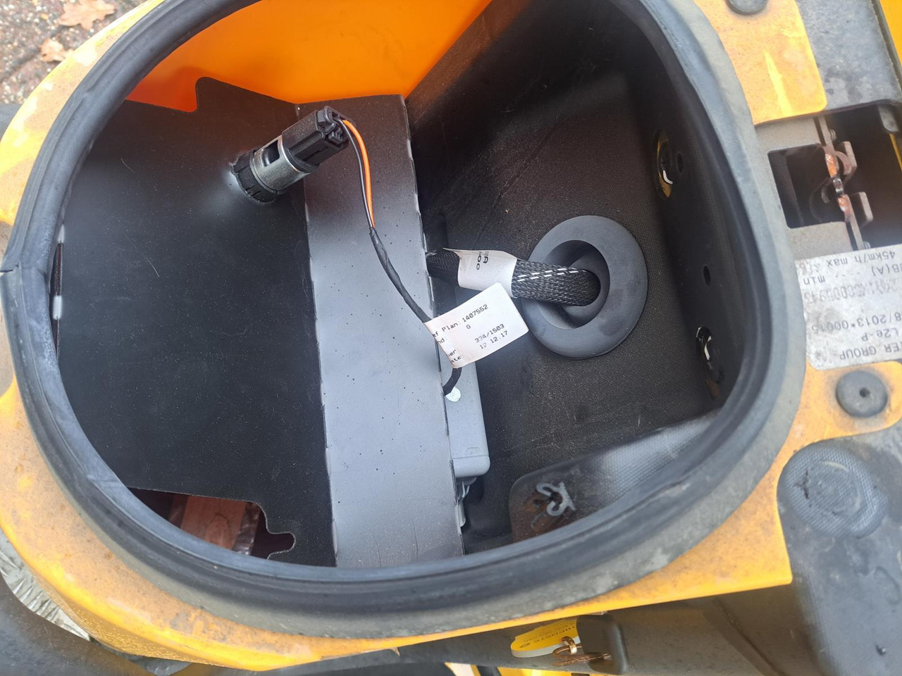Sepeda motor Ligier  L2e-P Postscooter: gambar 10