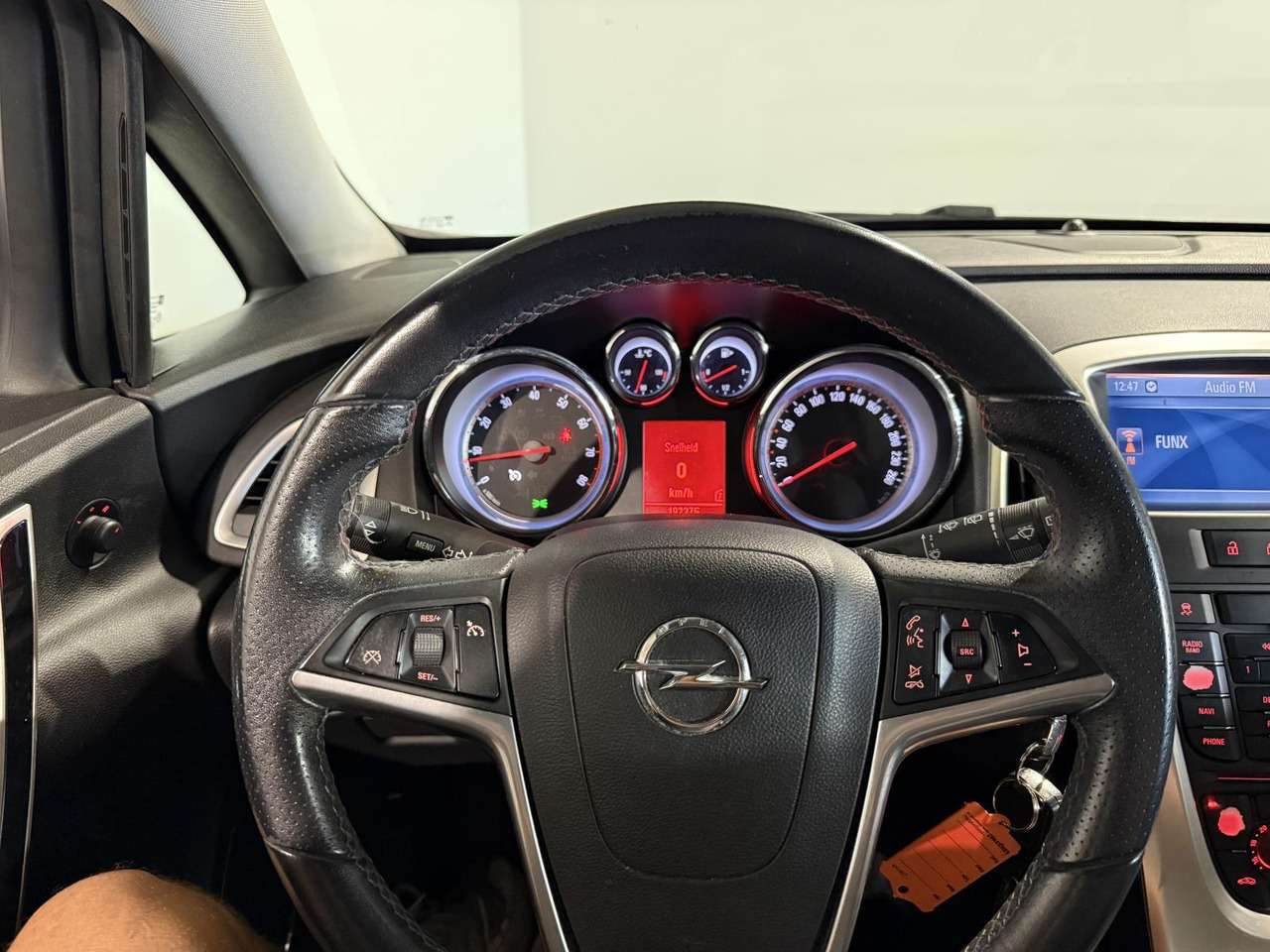 Opel | Astra | 1.4 Turbo Sport | 2010 | 192.375 km | 39NJT2 | Logisch - Hatchback: gambar 5 Opel | Astra | 1.4 Turbo Sport | 2010 | 192.375 km | 39NJT2 | Logisch - Hatchback: gambar 5