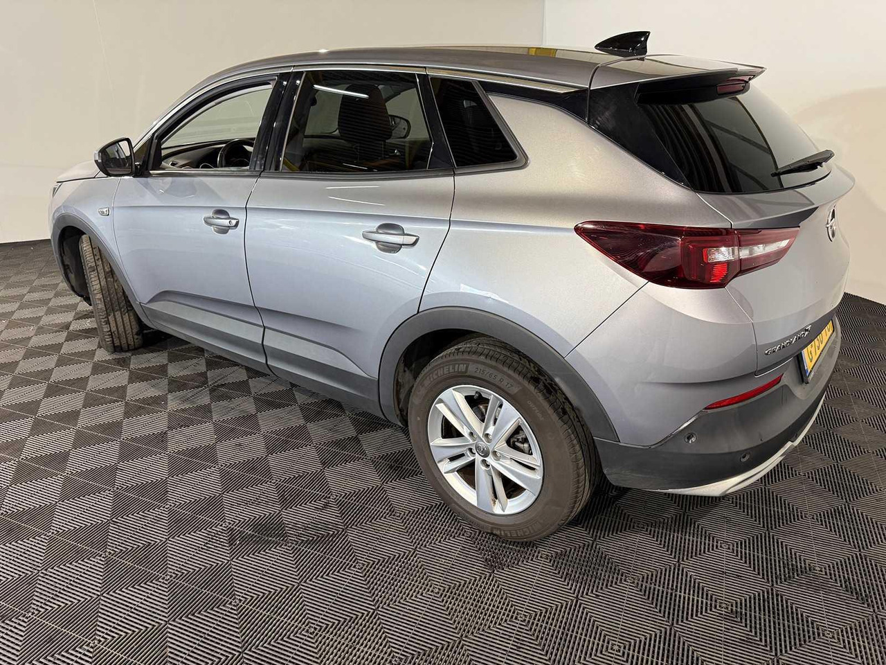 Opel Grandland X 1.2 Turbo Business Executive G-736-TG 200.645 km - Mobil: gambar 3 Opel Grandland X 1.2 Turbo Business Executive G-736-TG 200.645 km - Mobil: gambar 3