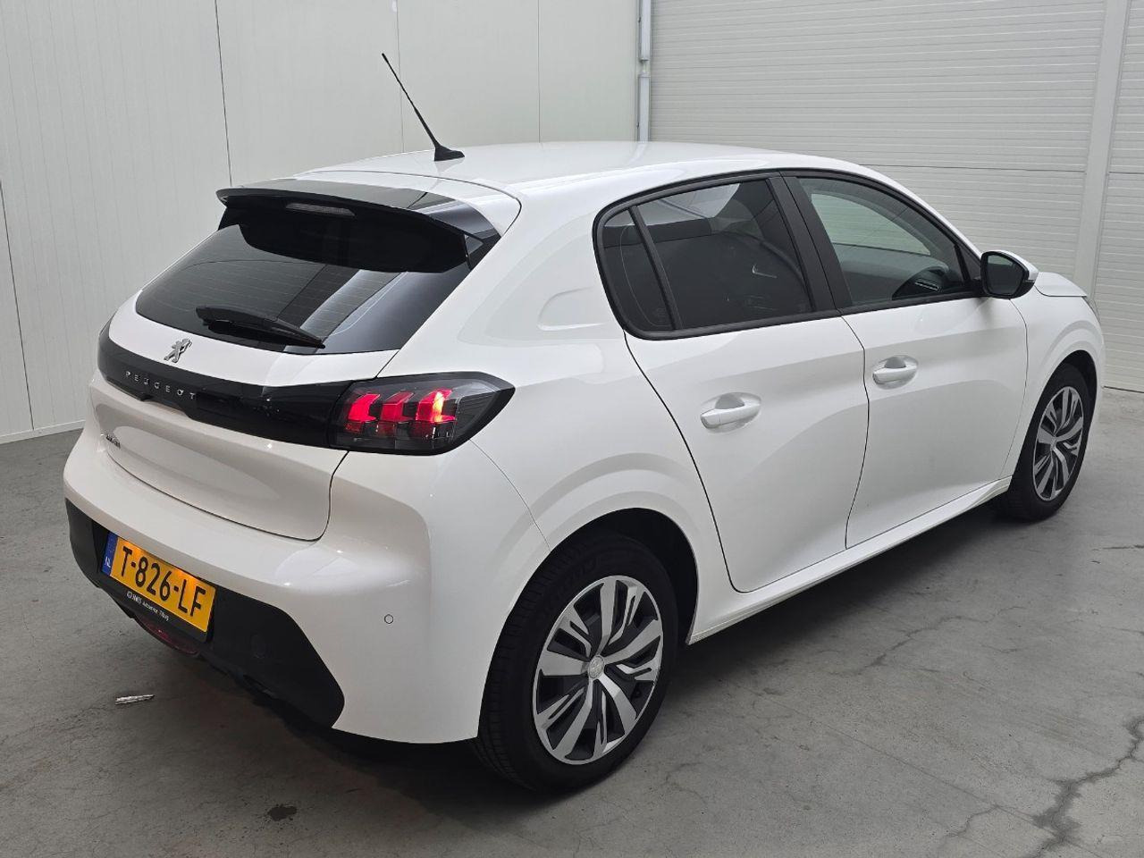Peugeot 208 1.2 PureTech Allure | 2020 | 81.190 km | T826LF | NAP: Geen oordeel - Hatchback: gambar 4 Peugeot 208 1.2 PureTech Allure | 2020 | 81.190 km | T826LF | NAP: Geen oordeel - Hatchback: gambar 4