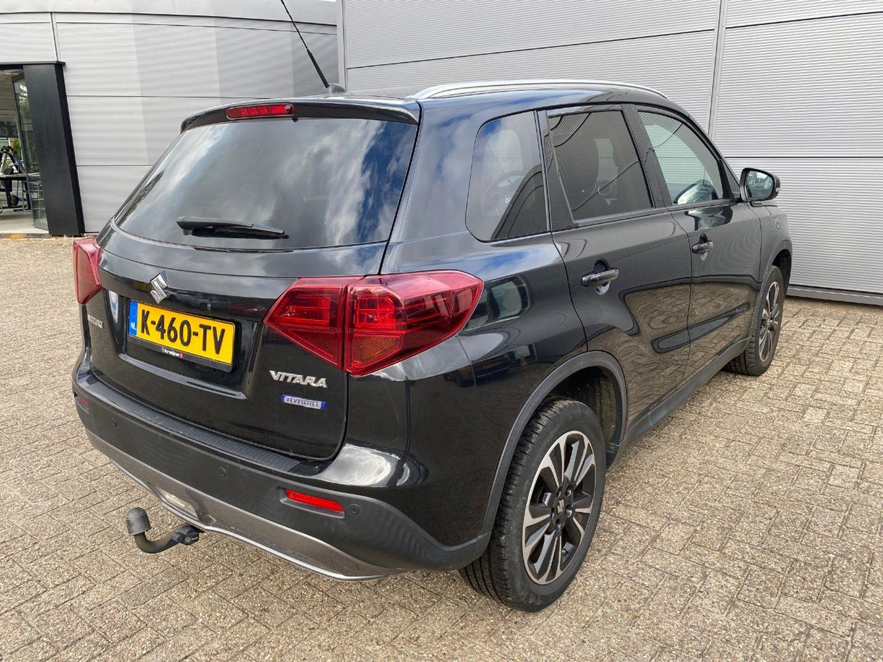 Suzuki Vitara 1.4 Boosterjet Style Smart Hybrid | 2021 | 63.245 km | Automaat | K460TV | NAP: Logisch - Mobil SUV: gambar 4 Suzuki Vitara 1.4 Boosterjet Style Smart Hybrid | 2021 | 63.245 km | Automaat | K460TV | NAP: Logisch - Mobil SUV: gambar 4