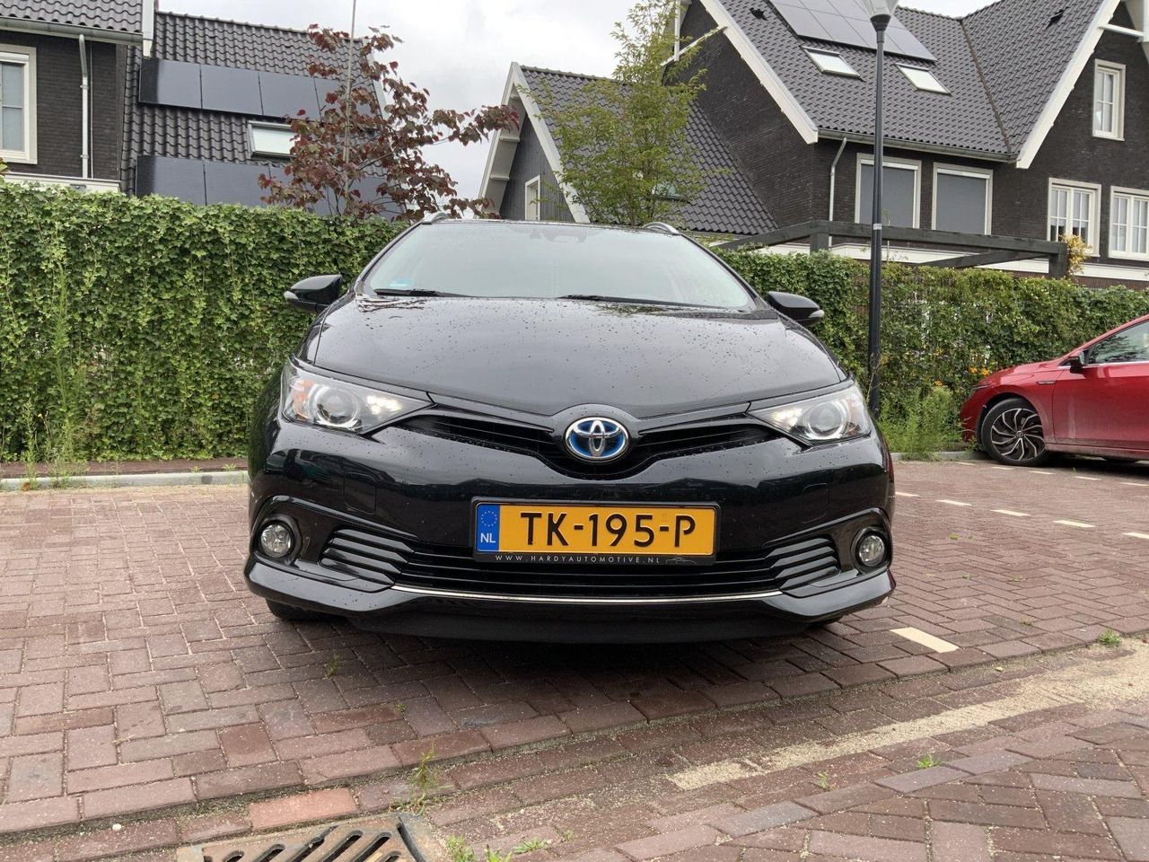 Toyota | Auris Touring Sports | 1.8 Hybrid Energy Plus | 2018 | 164.319 km | TK-195-P - Mobil: gambar 3 Toyota | Auris Touring Sports | 1.8 Hybrid Energy Plus | 2018 | 164.319 km | TK-195-P - Mobil: gambar 3