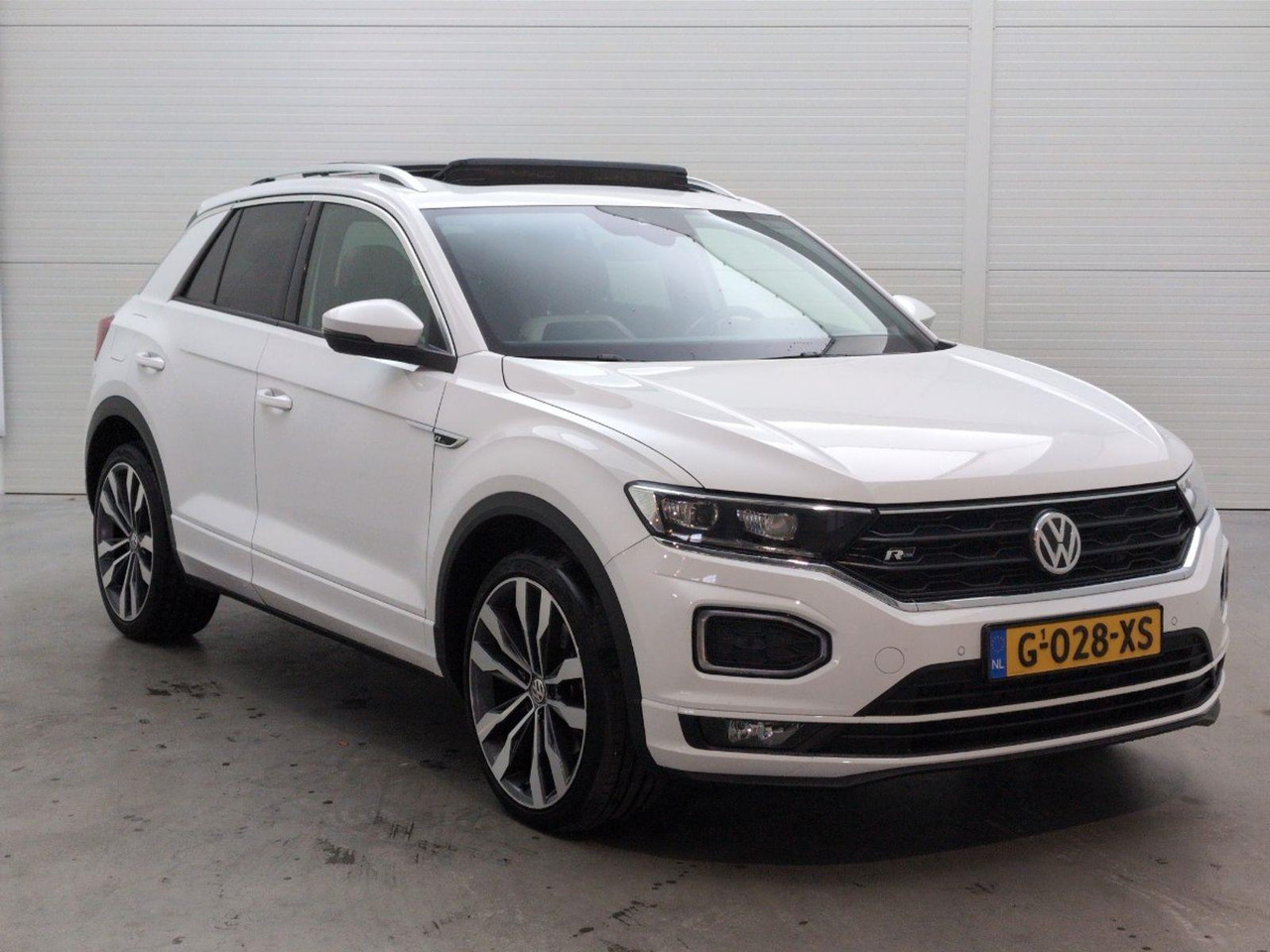Volkswagen T-Roc 2.0 TSI 4Motion Sport Business R | 2019 | 123.691 km | Automaat | G028XS | NAP: Geen oordeel - Mobil SUV: gambar 2 Volkswagen T-Roc 2.0 TSI 4Motion Sport Business R | 2019 | 123.691 km | Automaat | G028XS | NAP: Geen oordeel - Mobil SUV: gambar 2