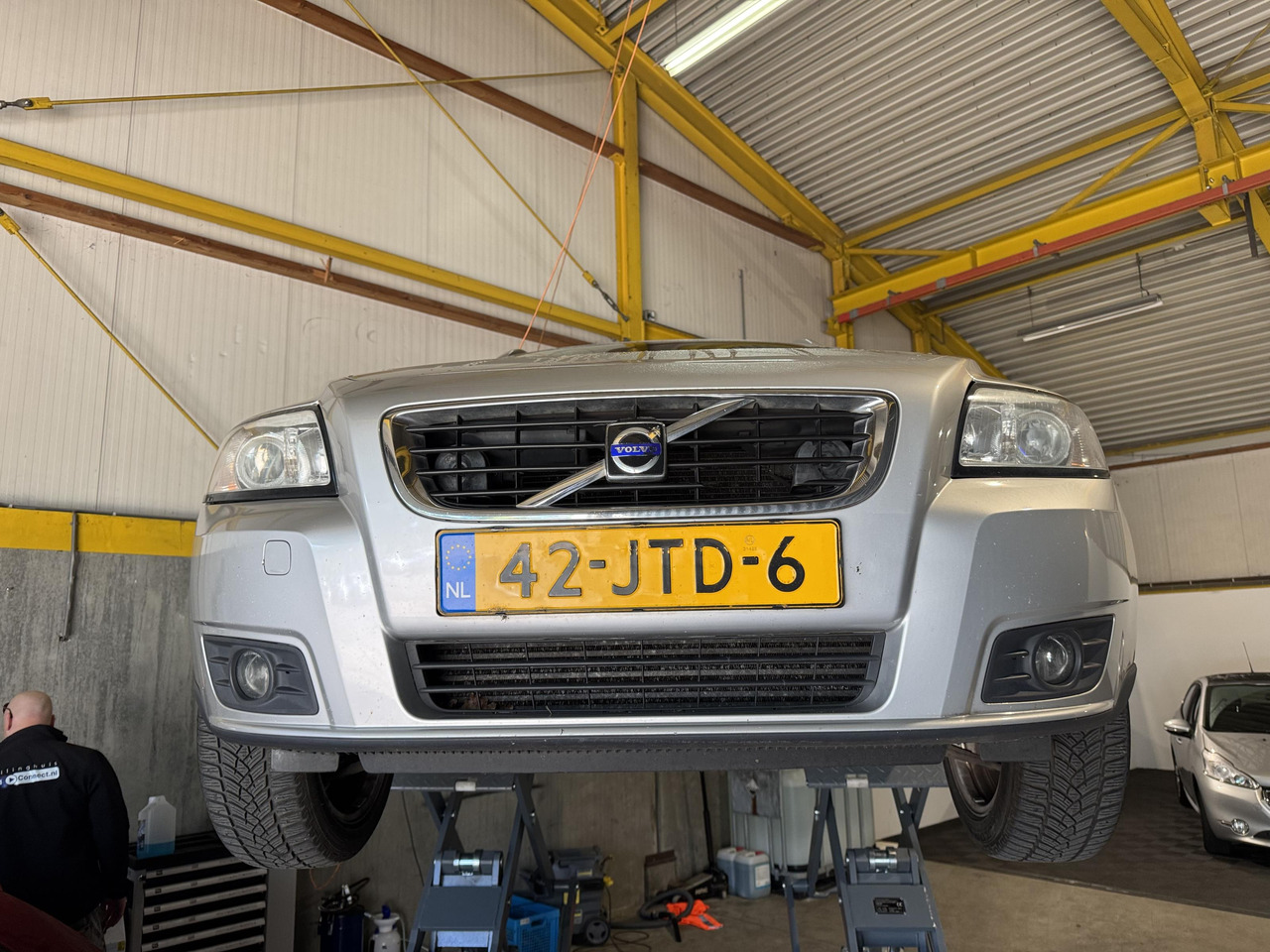 Volvo V50 1.6D DRIVe | 2009 | 255.196 km | 42-JTD-6 - Mobil: gambar 2 Volvo V50 1.6D DRIVe | 2009 | 255.196 km | 42-JTD-6 - Mobil: gambar 2