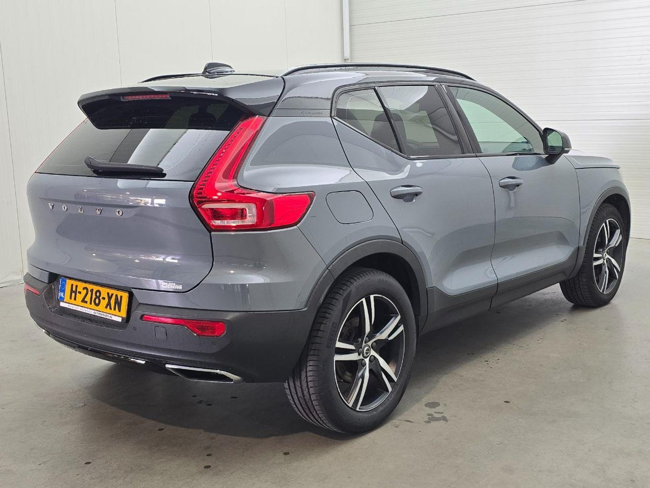 Volvo XC40 1.5 T5 Twin Engine Inscription | 2020 | 177.610 km | H218XN | NAP: Logisch - Mobil: gambar 4 Volvo XC40 1.5 T5 Twin Engine Inscription | 2020 | 177.610 km | H218XN | NAP: Logisch - Mobil: gambar 4