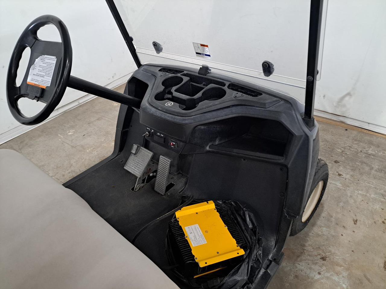 Yamaha Drive 2 J0C-008499 - Kereta golf: gambar 5 Yamaha Drive 2 J0C-008499 - Kereta golf: gambar 5