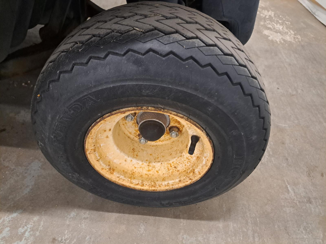 Yamaha Drive 2 J0C-008806 - Kereta golf: gambar 5 Yamaha Drive 2 J0C-008806 - Kereta golf: gambar 5