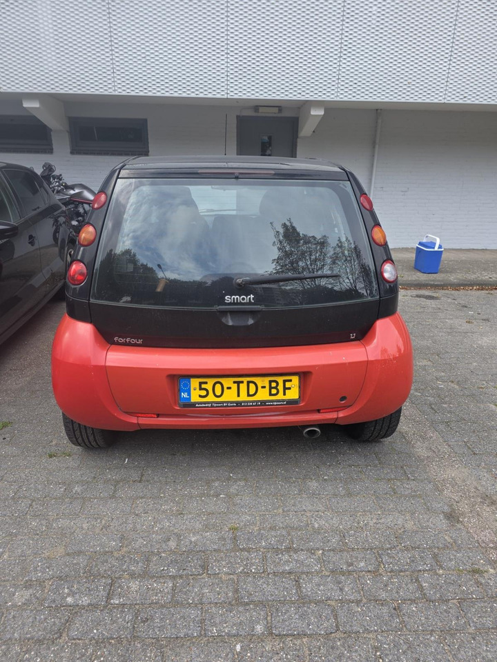 Smart | forfour | 1.1 pulse | 2006 | 234.985 km | 50TDBF | Logisch - Hatchback: gambar 3 Smart | forfour | 1.1 pulse | 2006 | 234.985 km | 50TDBF | Logisch - Hatchback: gambar 3