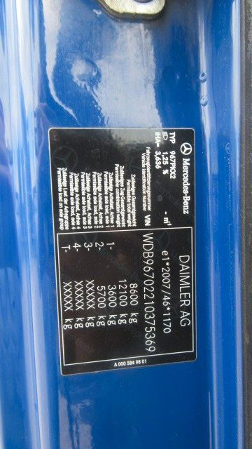 Van box Mercedes-Benz 818L Koffer LBW, Seitentüre (GG 8,6 to.): gambar 13