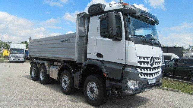 Mercedes-Benz Arocs 4148 8x4 Meiller 2-Seitenkipper - Truk jungkit: gambar 3 Mercedes-Benz Arocs 4148 8x4 Meiller 2-Seitenkipper - Truk jungkit: gambar 3
