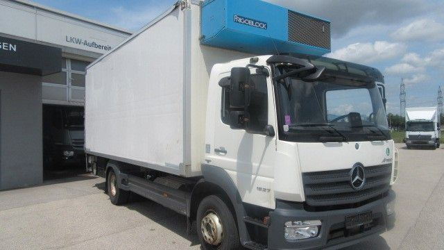 Mercedes-Benz Atego 1527L Tiefkühler, LBW,... - Truk berpendingin: gambar 3 Mercedes-Benz Atego 1527L Tiefkühler, LBW,... - Truk berpendingin: gambar 3