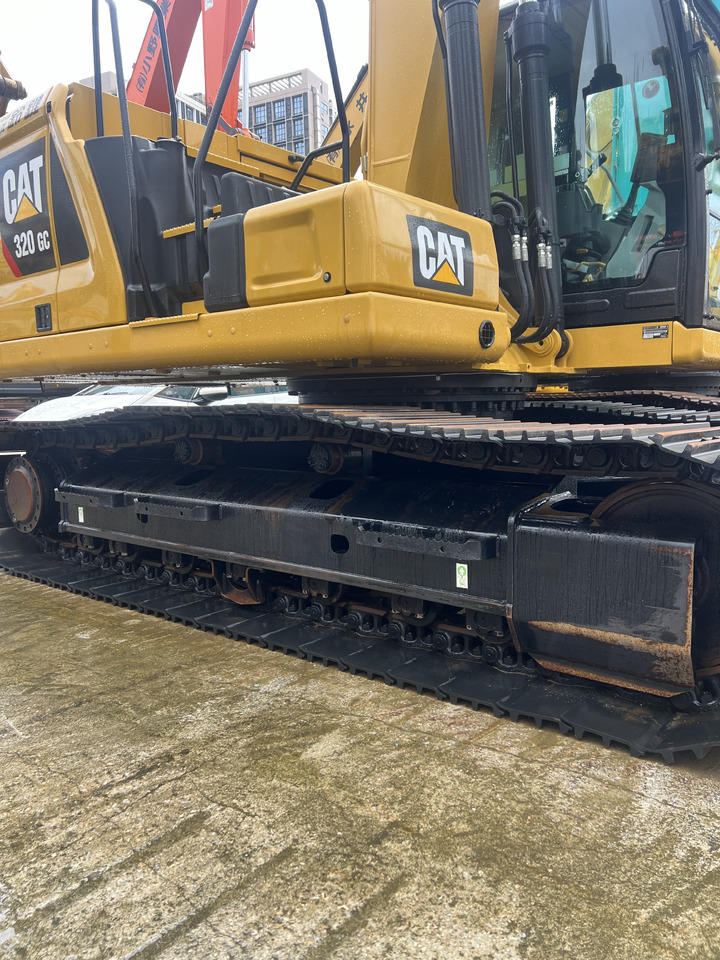CATERPILLAR 320GC - Ekskavator perayap: gambar 1 CATERPILLAR 320GC - Ekskavator perayap: gambar 1