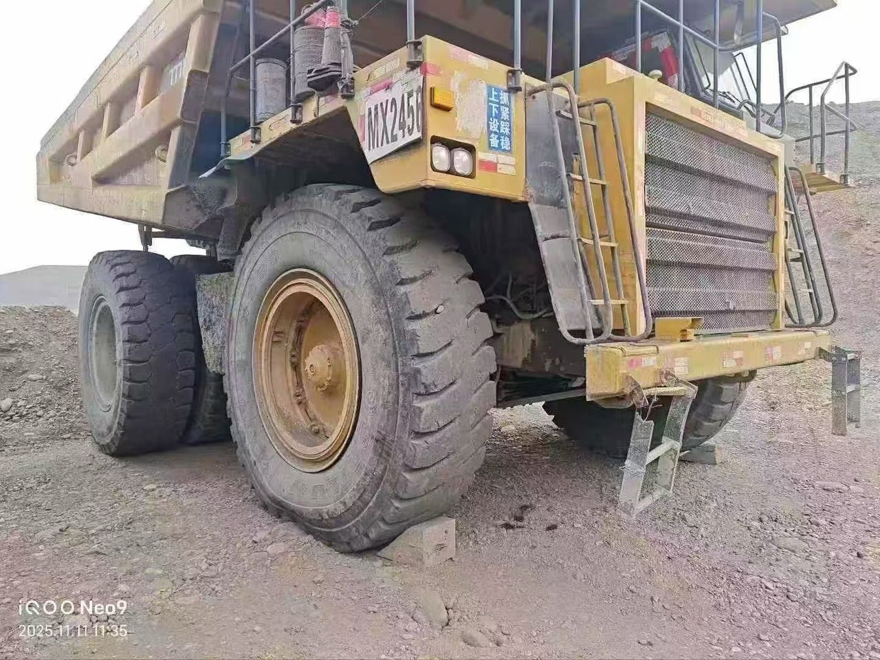 CATPILLAR 777D - Peralatan dan perlengkapan: gambar 4 CATPILLAR 777D - Peralatan dan perlengkapan: gambar 4