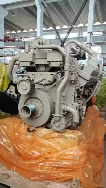 Cummins QSK60-G7 - Mesin: gambar 2 Cummins QSK60-G7 - Mesin: gambar 2