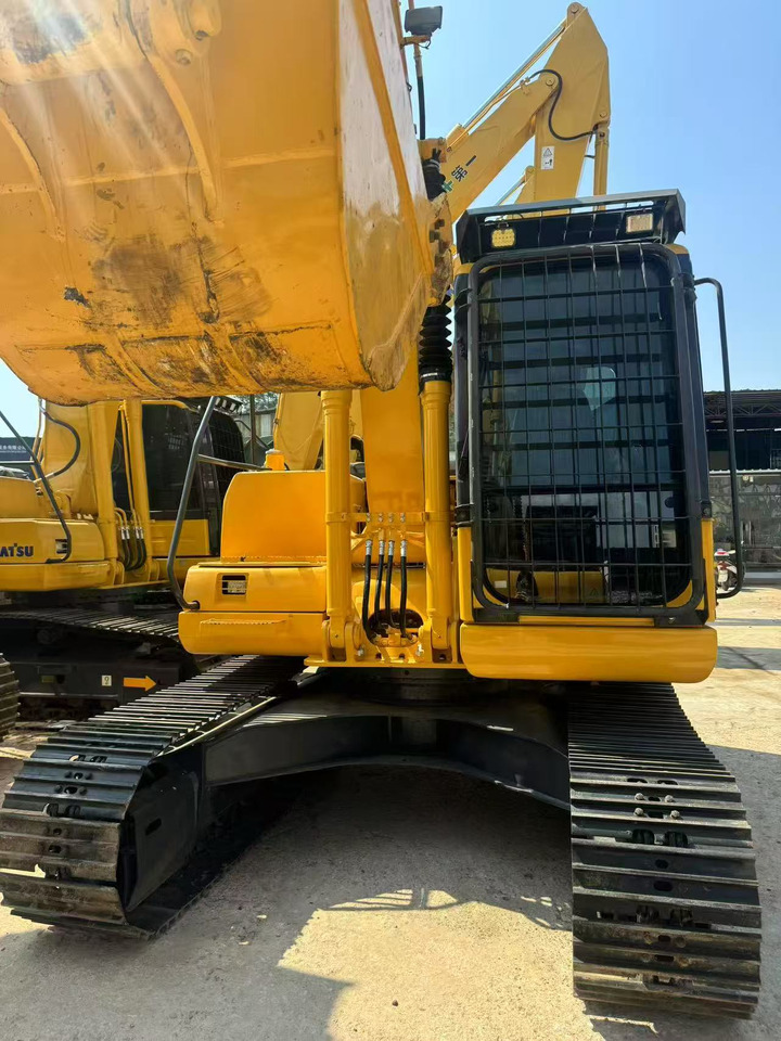 KOMATSU PC130-7 - Ekskavator perayap: gambar 3 KOMATSU PC130-7 - Ekskavator perayap: gambar 3